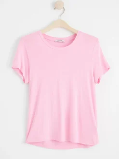 Toppar & T-Shirts><noscript><img width=