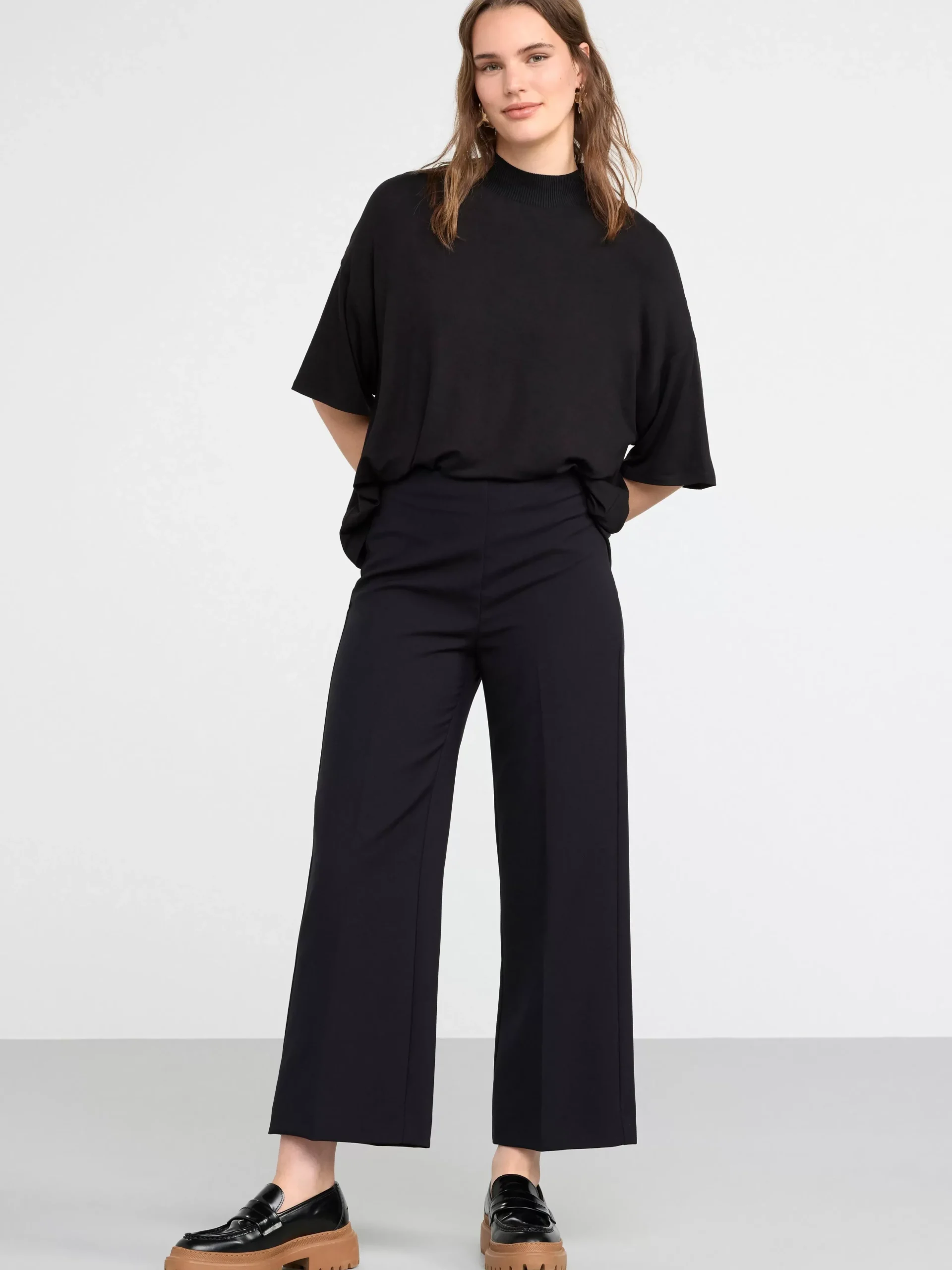 Toppar & T-Shirts>Lindex Kortarmad Topp Black