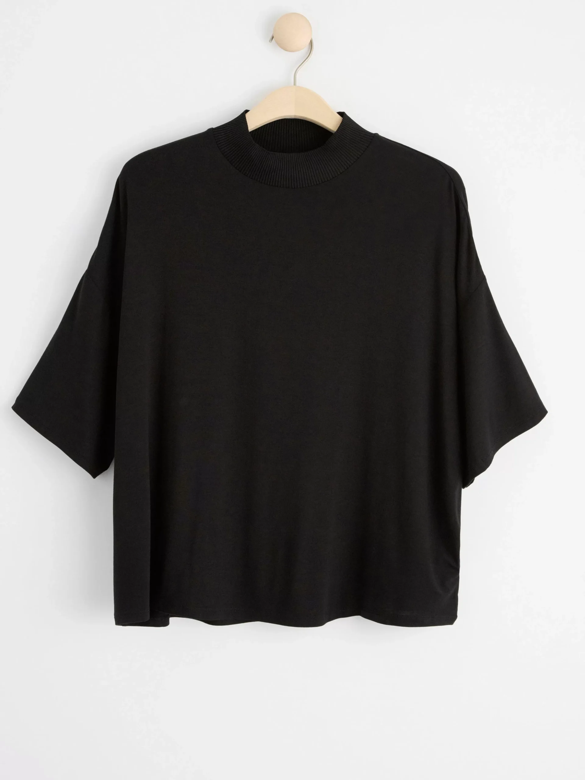 Toppar & T-Shirts>Lindex Kortarmad Topp Black