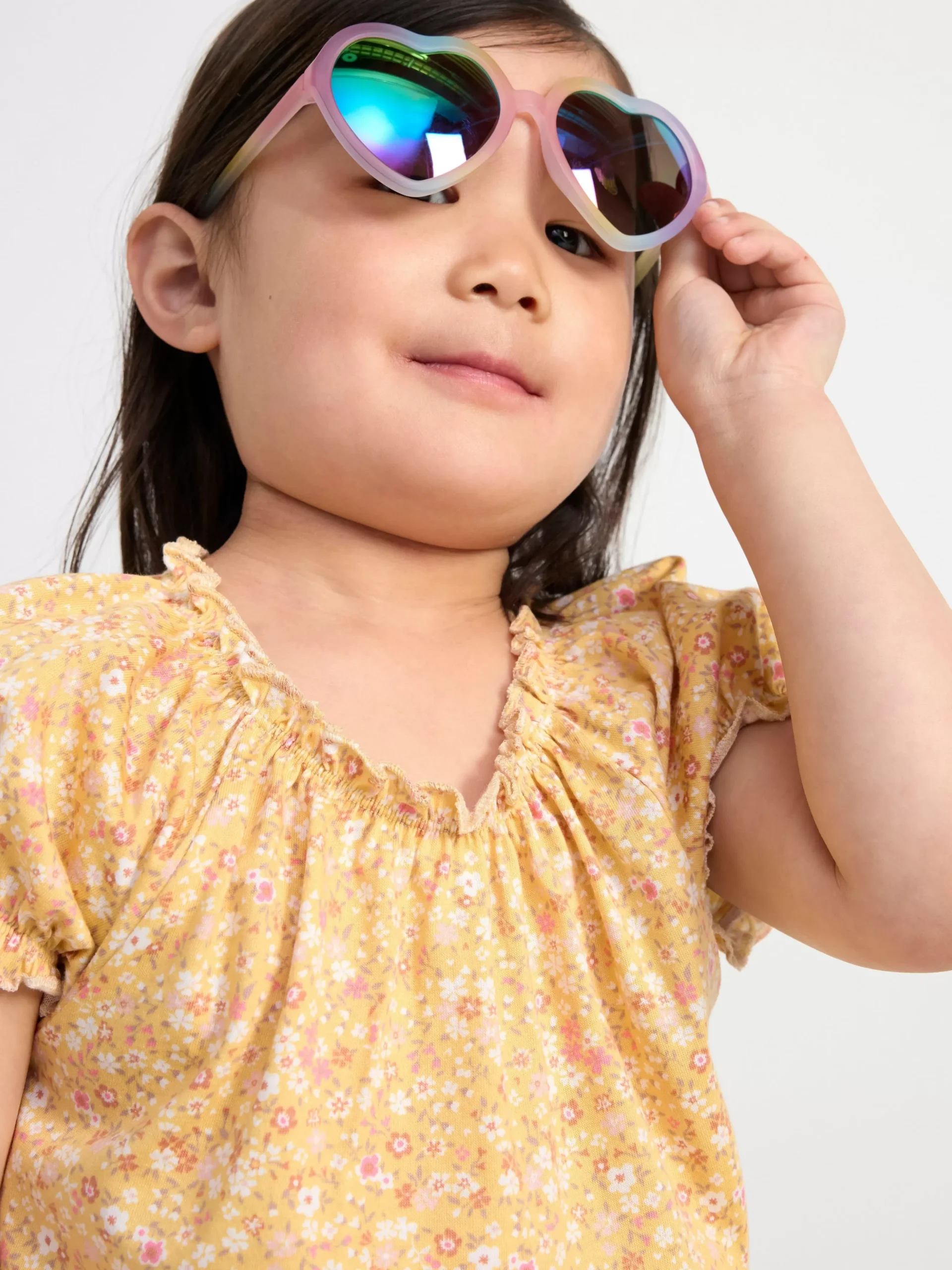 Toppar & T-Shirts>Lindex Kortarmad Topp Med Blommor Light Dusty Yellow