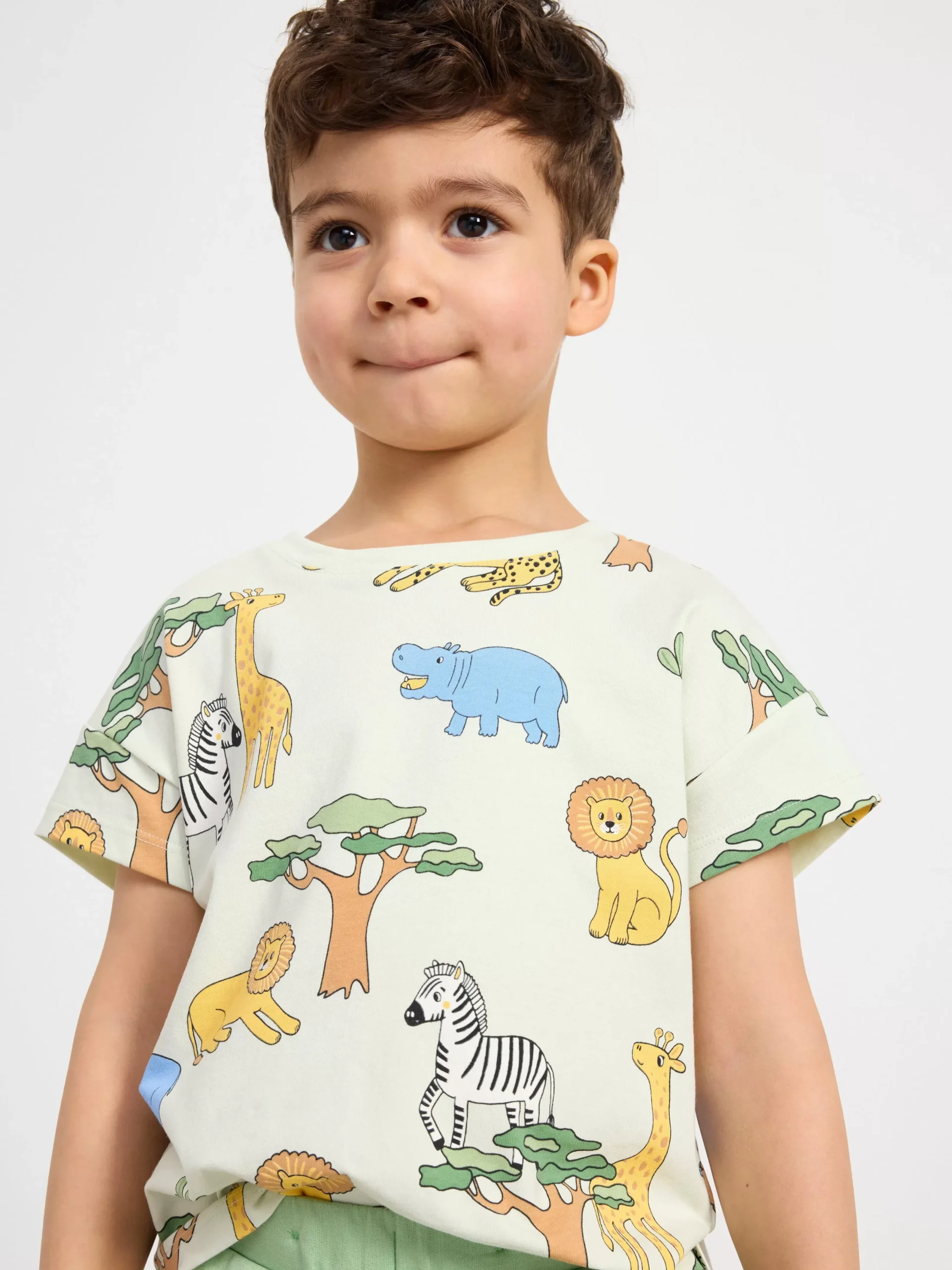 Toppar & T-Shirts>Lindex Kortarmad Topp Med Djur Light Dusty Green