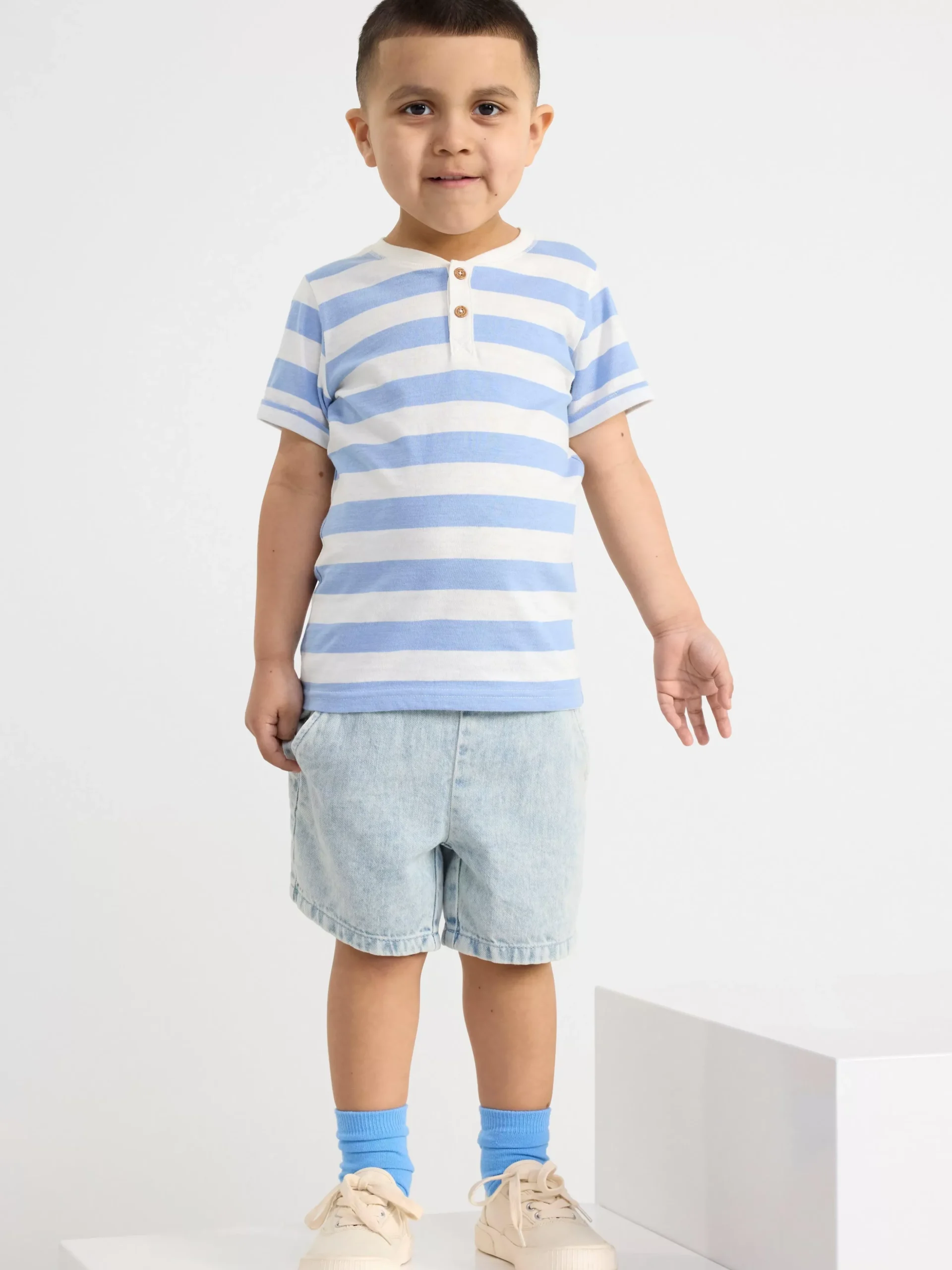 Toppar & T-Shirts>Lindex Kortarmad Topp Med Knappar Lt Dusty Blue