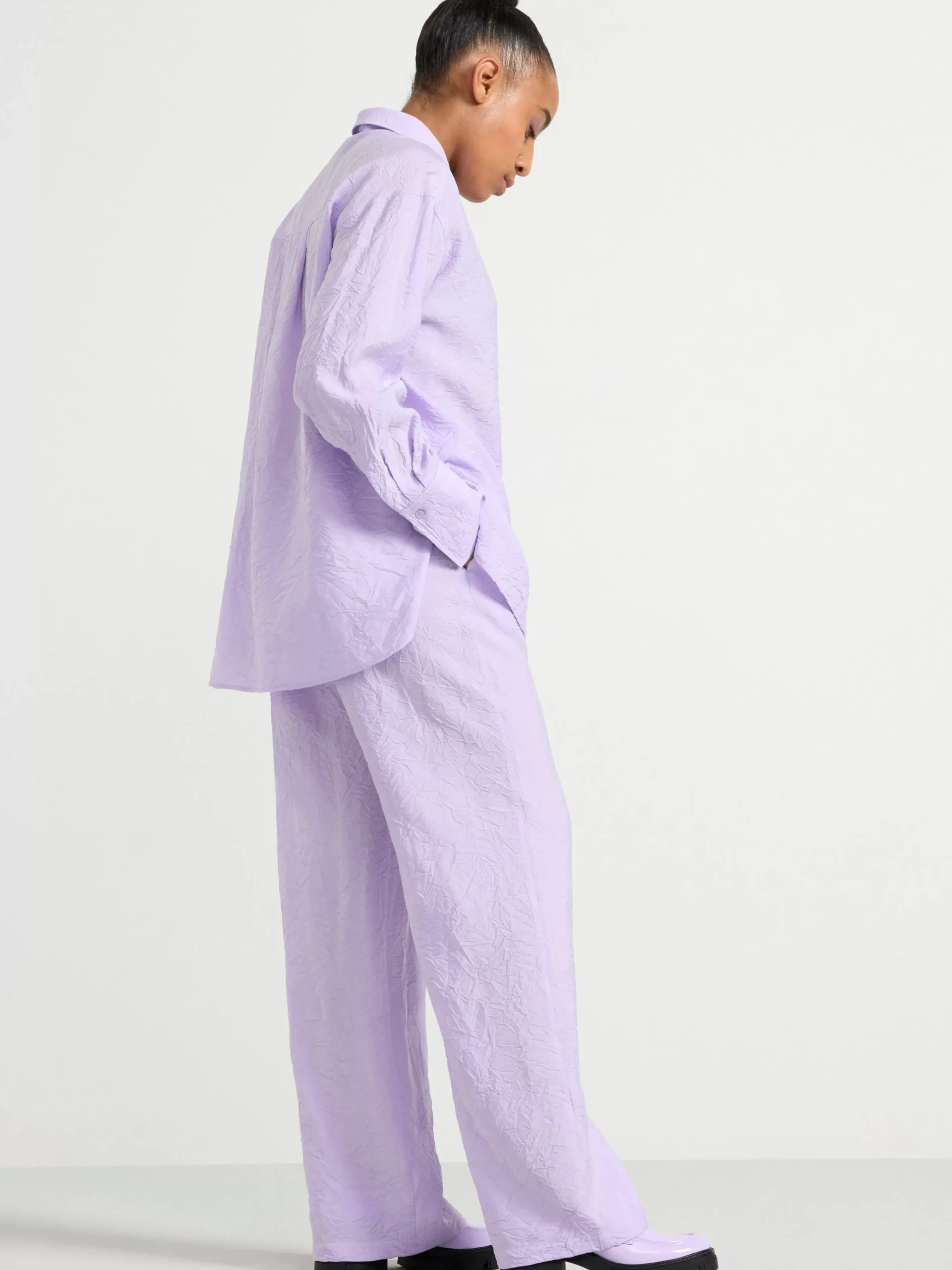Blusar & Skjortor>Lindex Krinklad Langarmad Skjorta Light Lilac