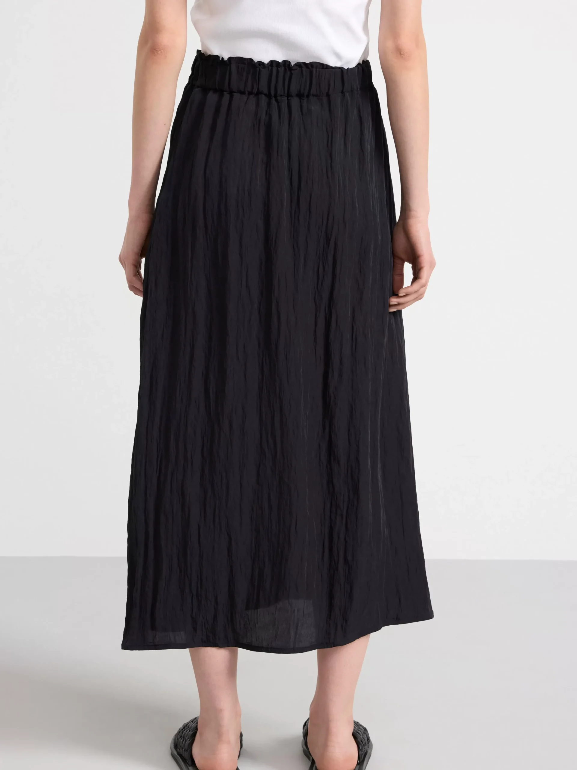 Kjolar>Lindex Krinklad Midikjol Black