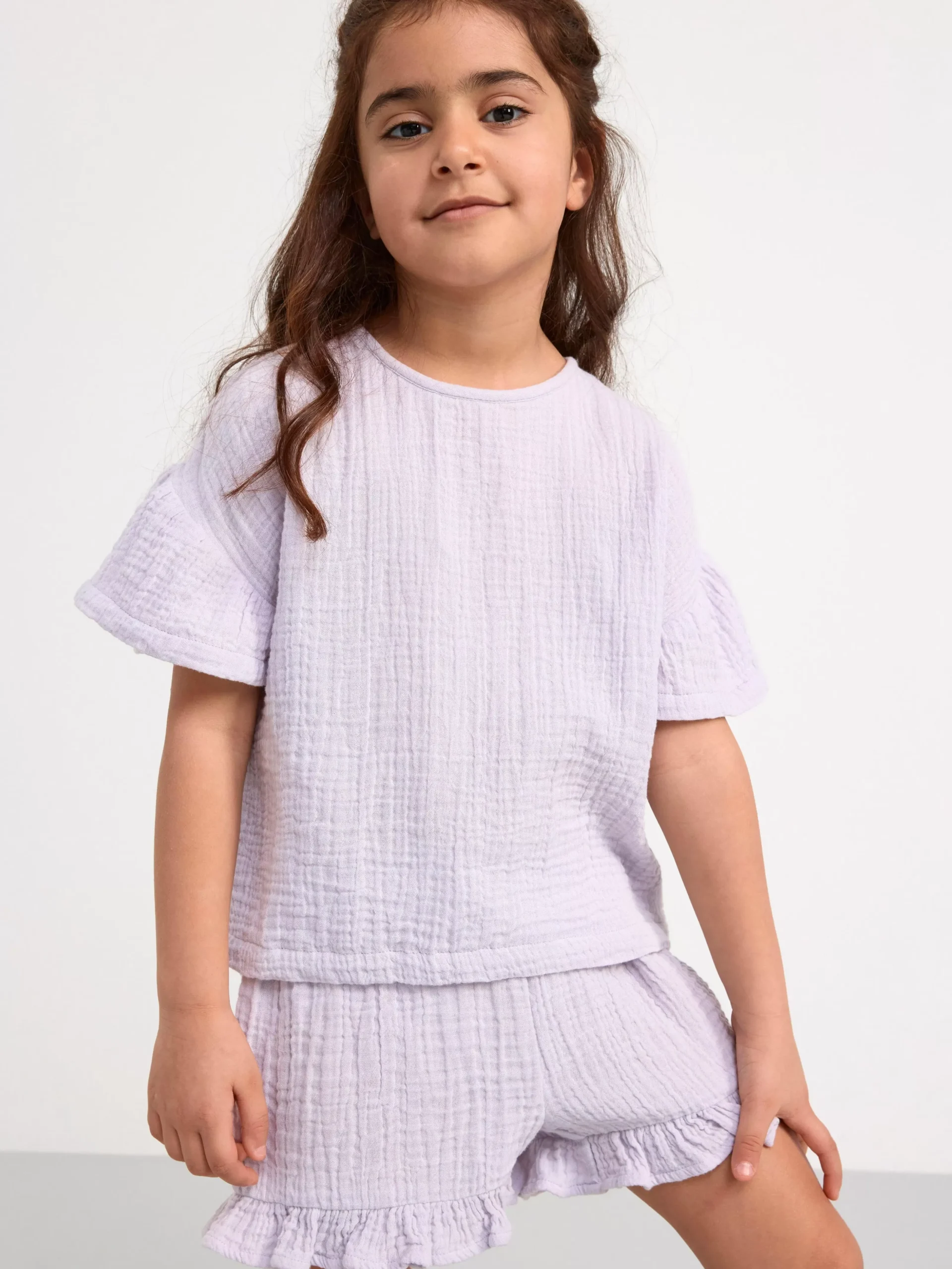 Byxor & Leggings>Lindex Krinklade Shorts Med Volanger Light Dusty Lilac