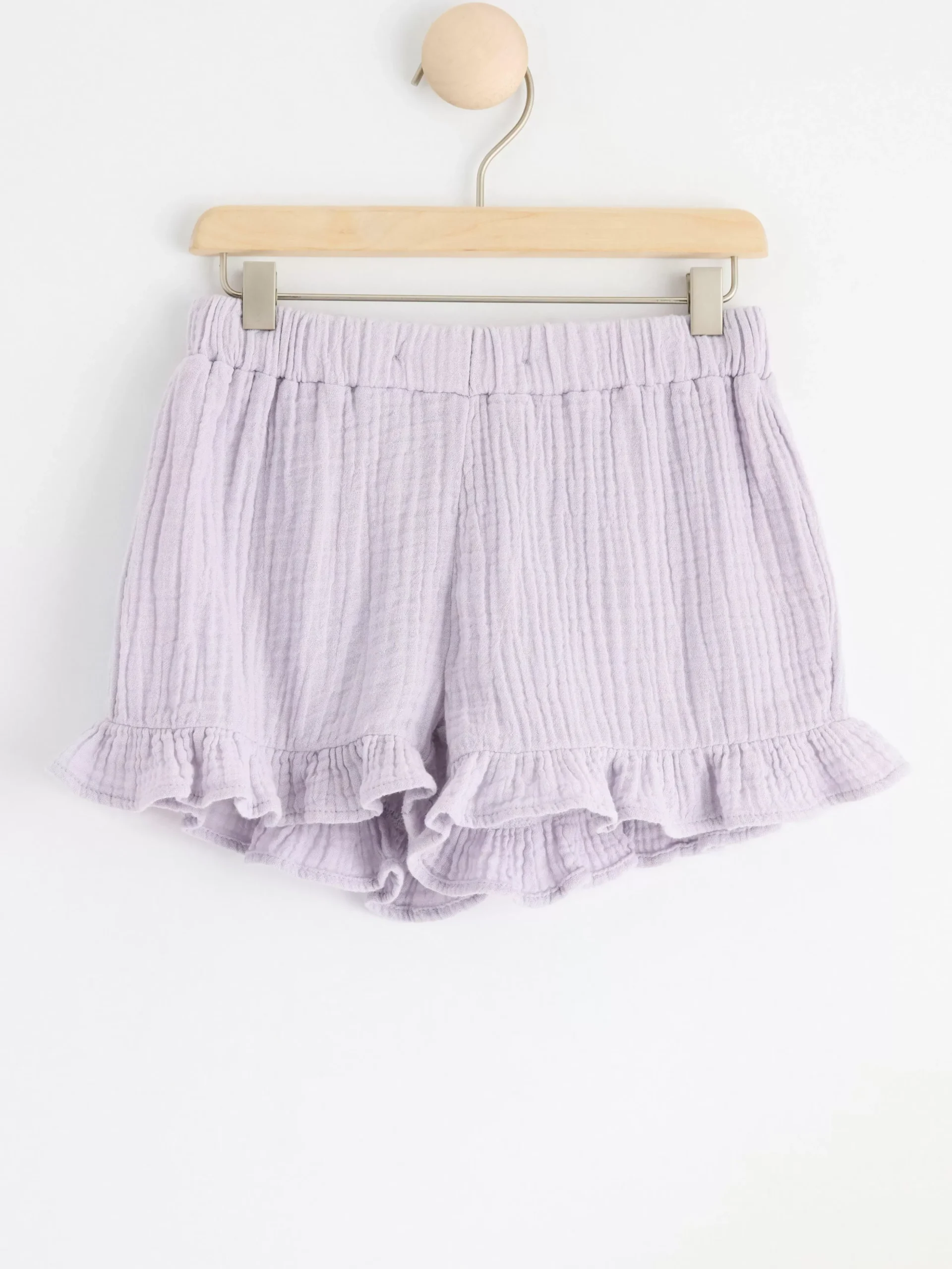 Byxor & Leggings>Lindex Krinklade Shorts Med Volanger Light Dusty Lilac