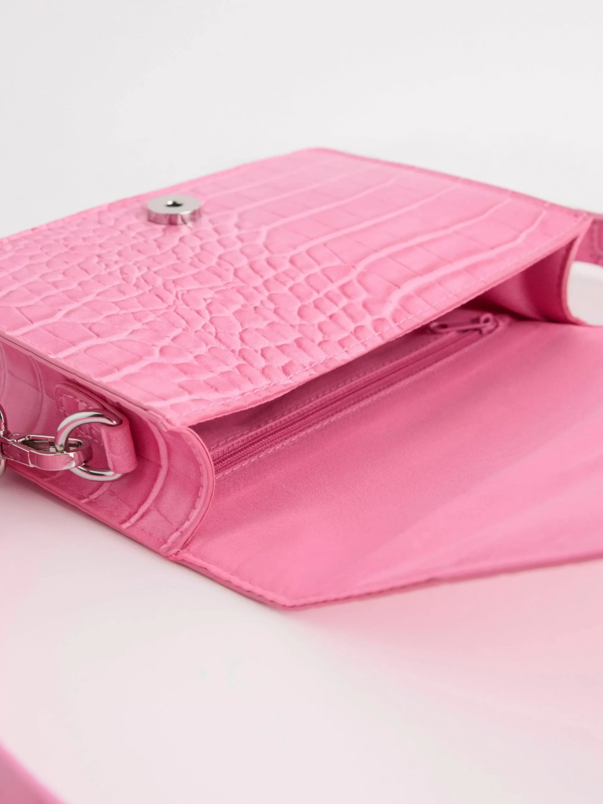 Accessoarer>Lindex Krokodilmonstrad Axelremsvaska Pink