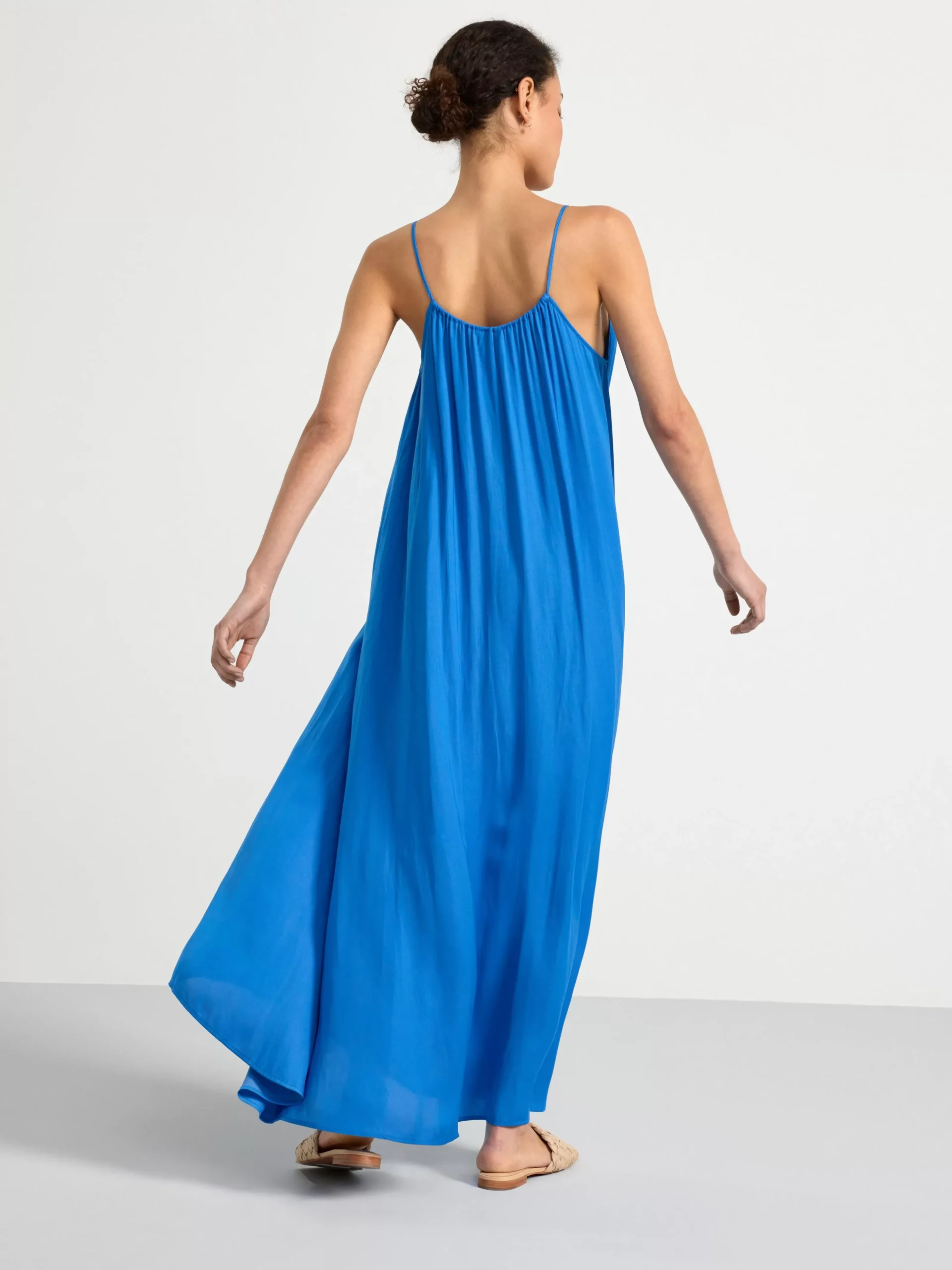 Klänningar>Lindex Lang Satinklanning Blue