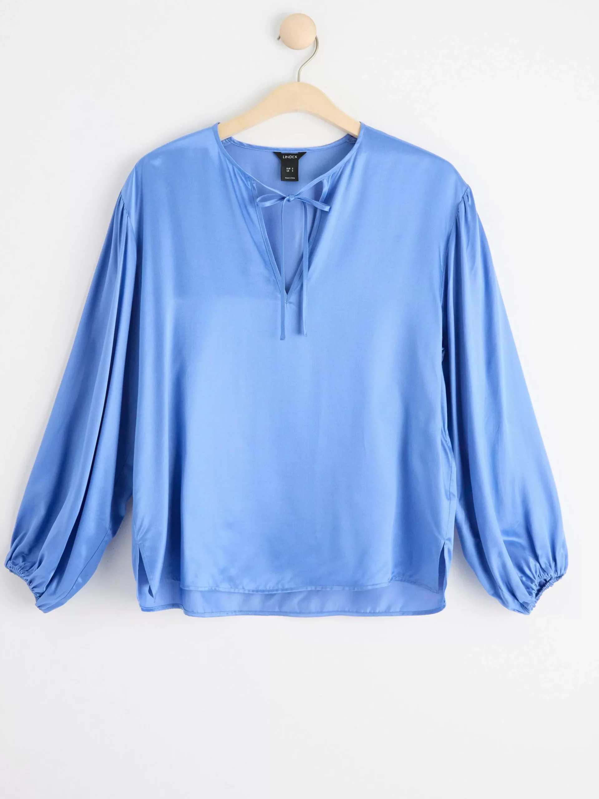 Blusar & Skjortor>Lindex Langarmad Blus I Sidenblandning Light Dusty Blue