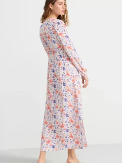 Klänningar>Lindex Langarmad Klanning Med Blommor Lilac