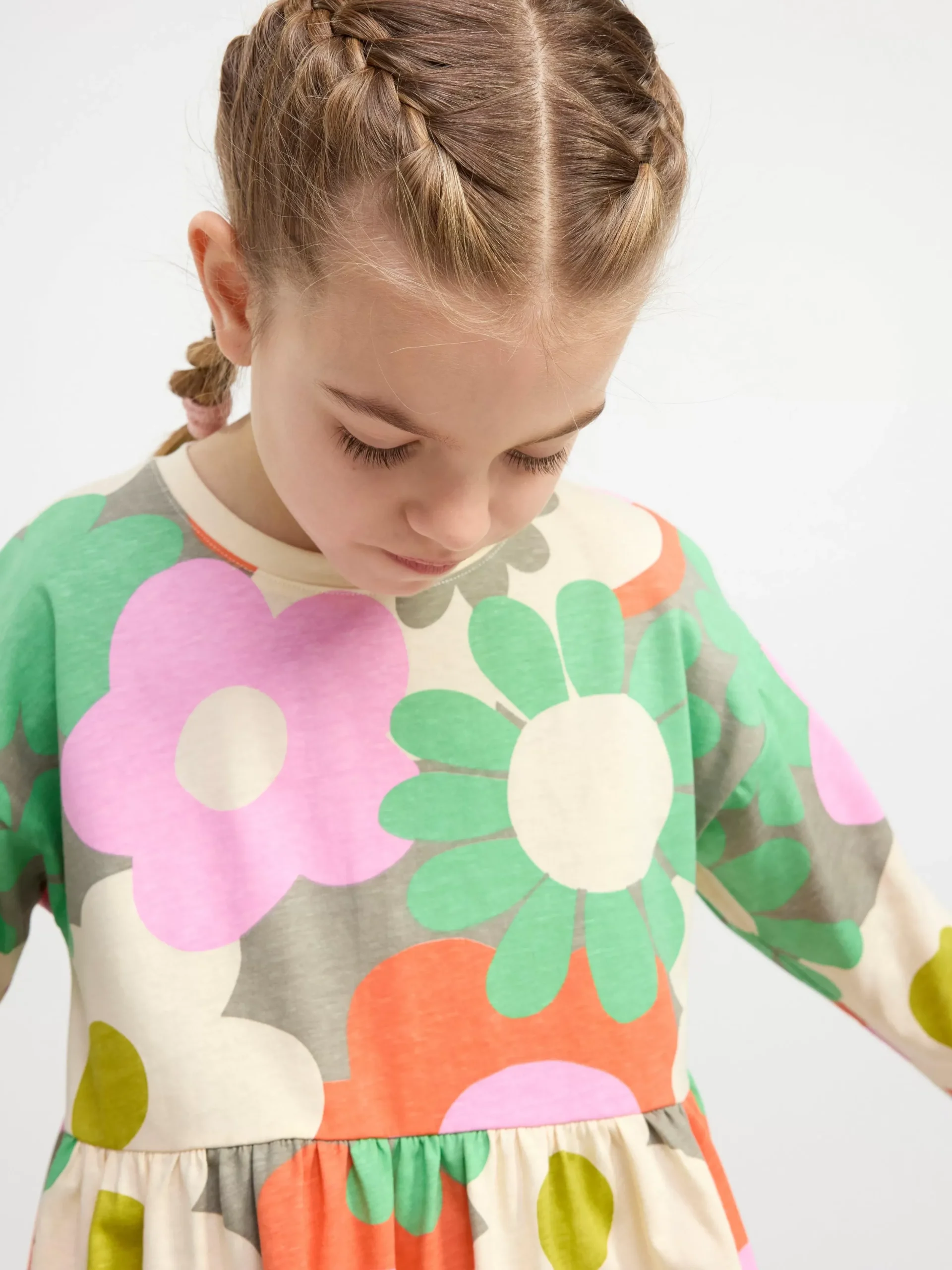Klänningar>Lindex Langarmad Klanning Med Blommor Light Dusty Khaki