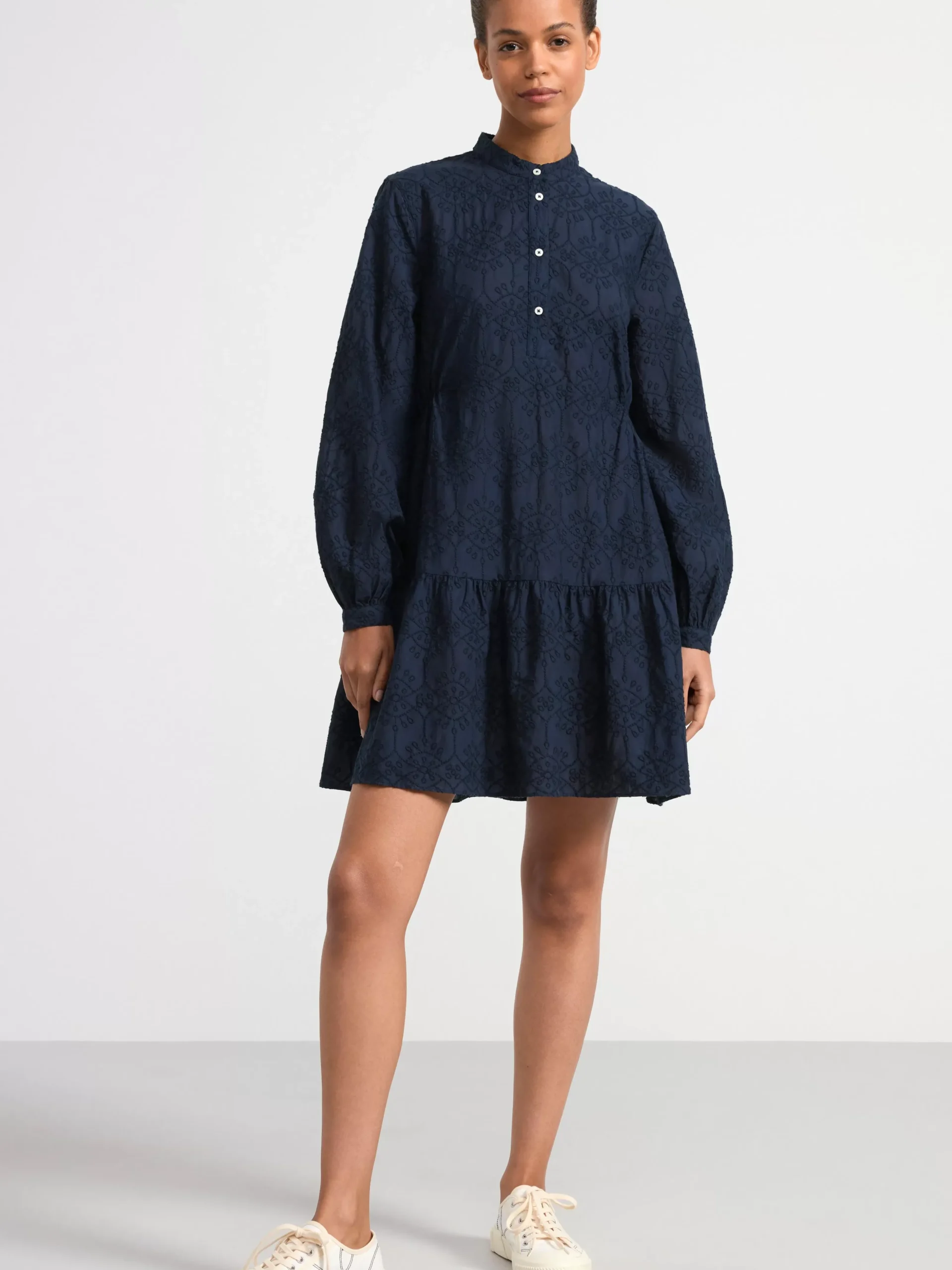 Klänningar>Lindex Langarmad Miniklanning Med Broderi Navy