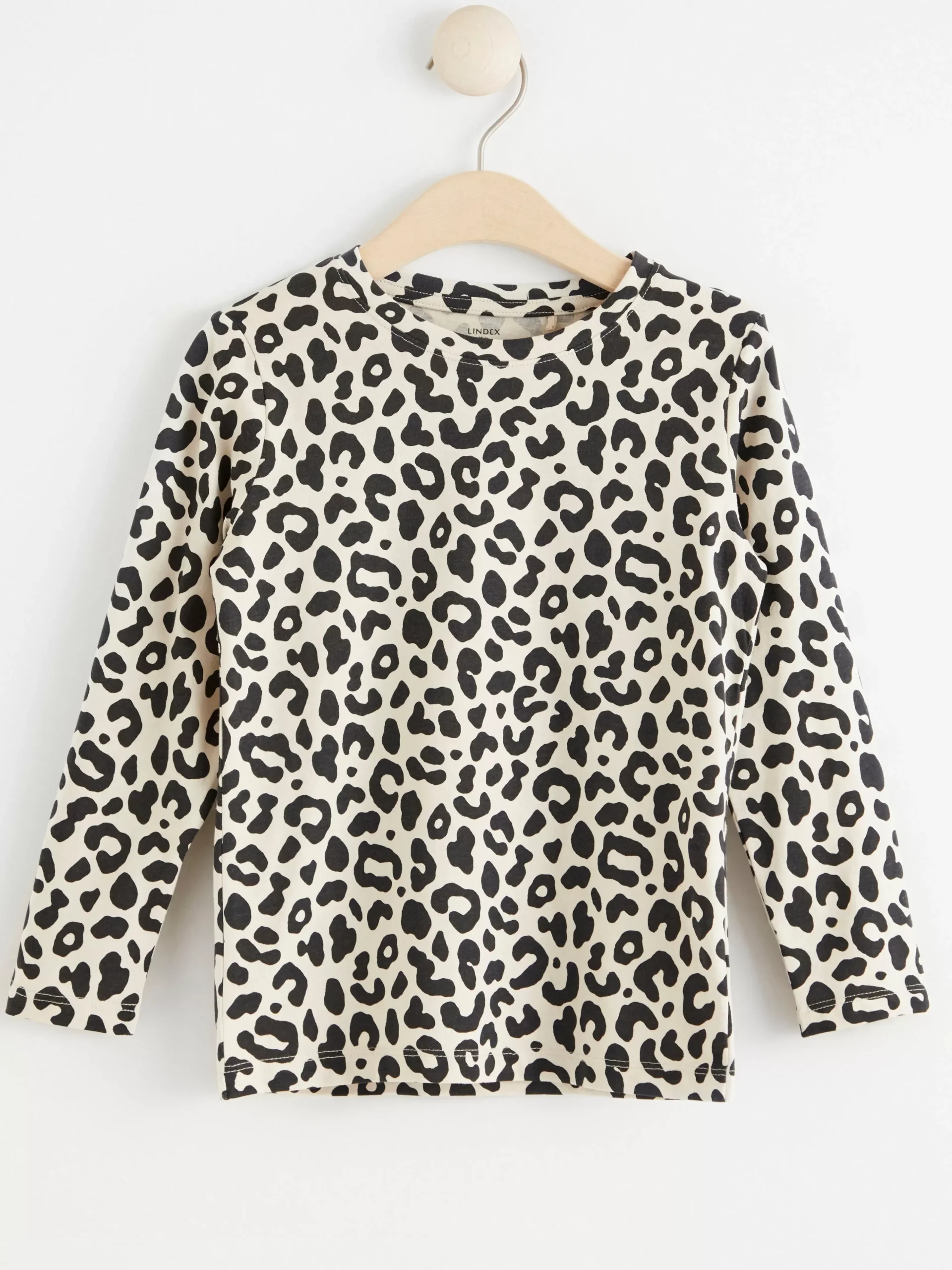 Toppar & T-Shirts>Lindex Langarmad Troja Med Leopardmonster Light Beige