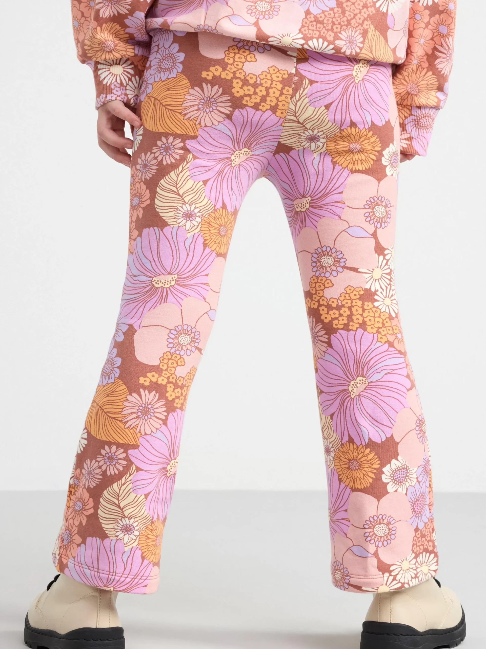 Byxor & Leggings>Lindex Leggings Med Blommor Och Borstad Insida Dark Dusty Pink