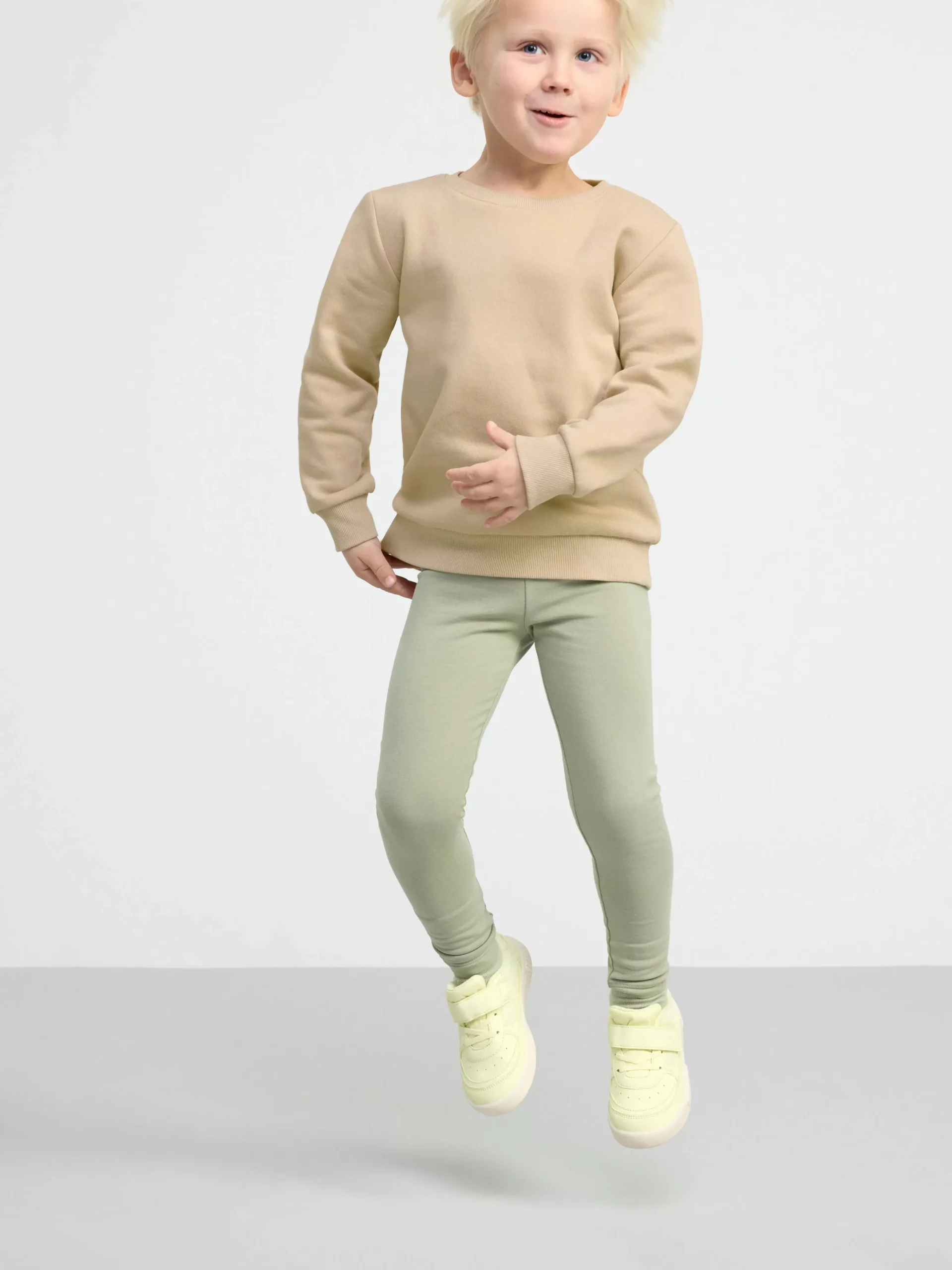 Byxor & Leggings>Lindex Leggings Med Borstad Insida Dusty Green