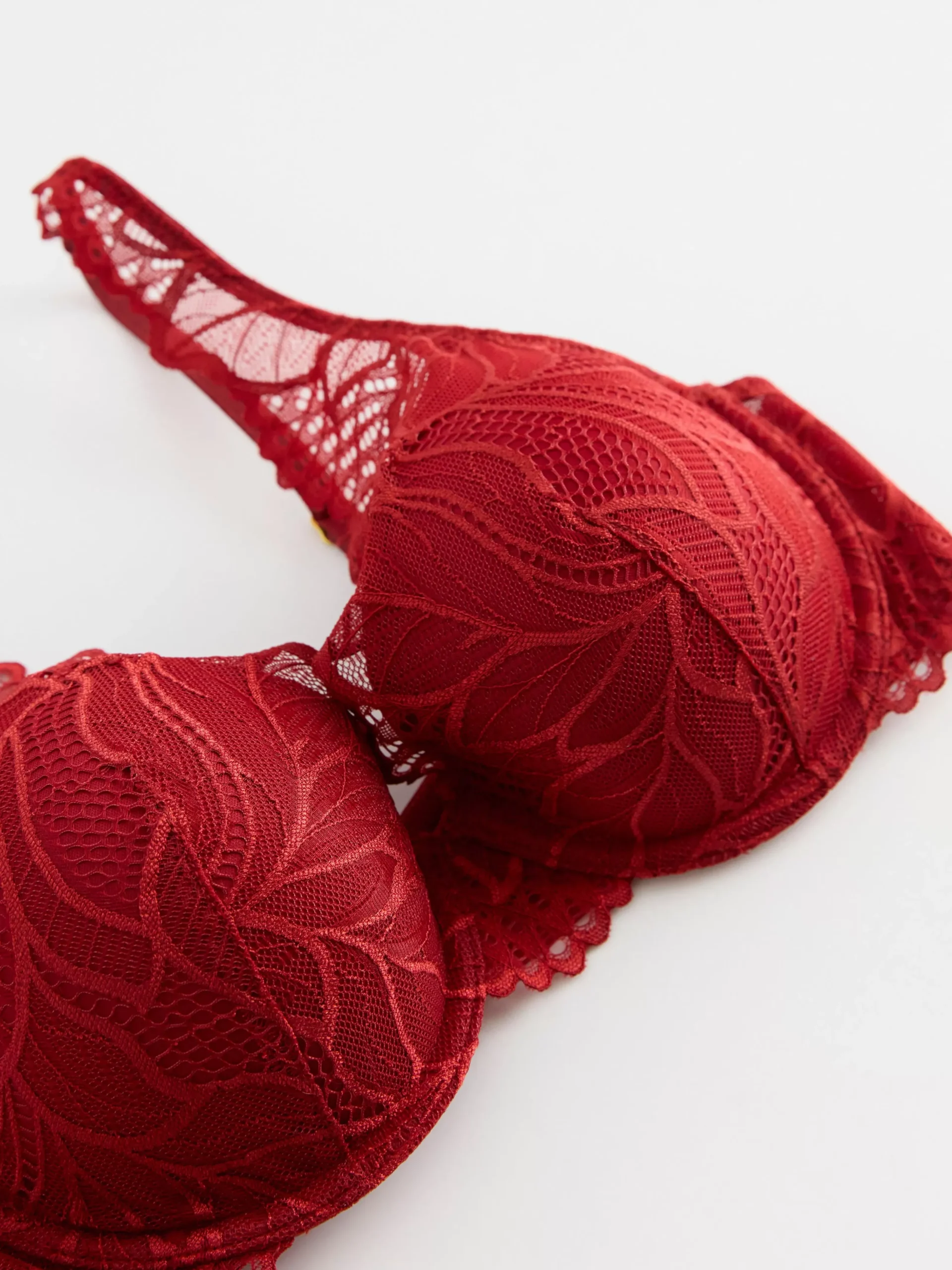 Bh>Lindex Lilja T-Shirt Bh Med Spets Dark Dusty Red