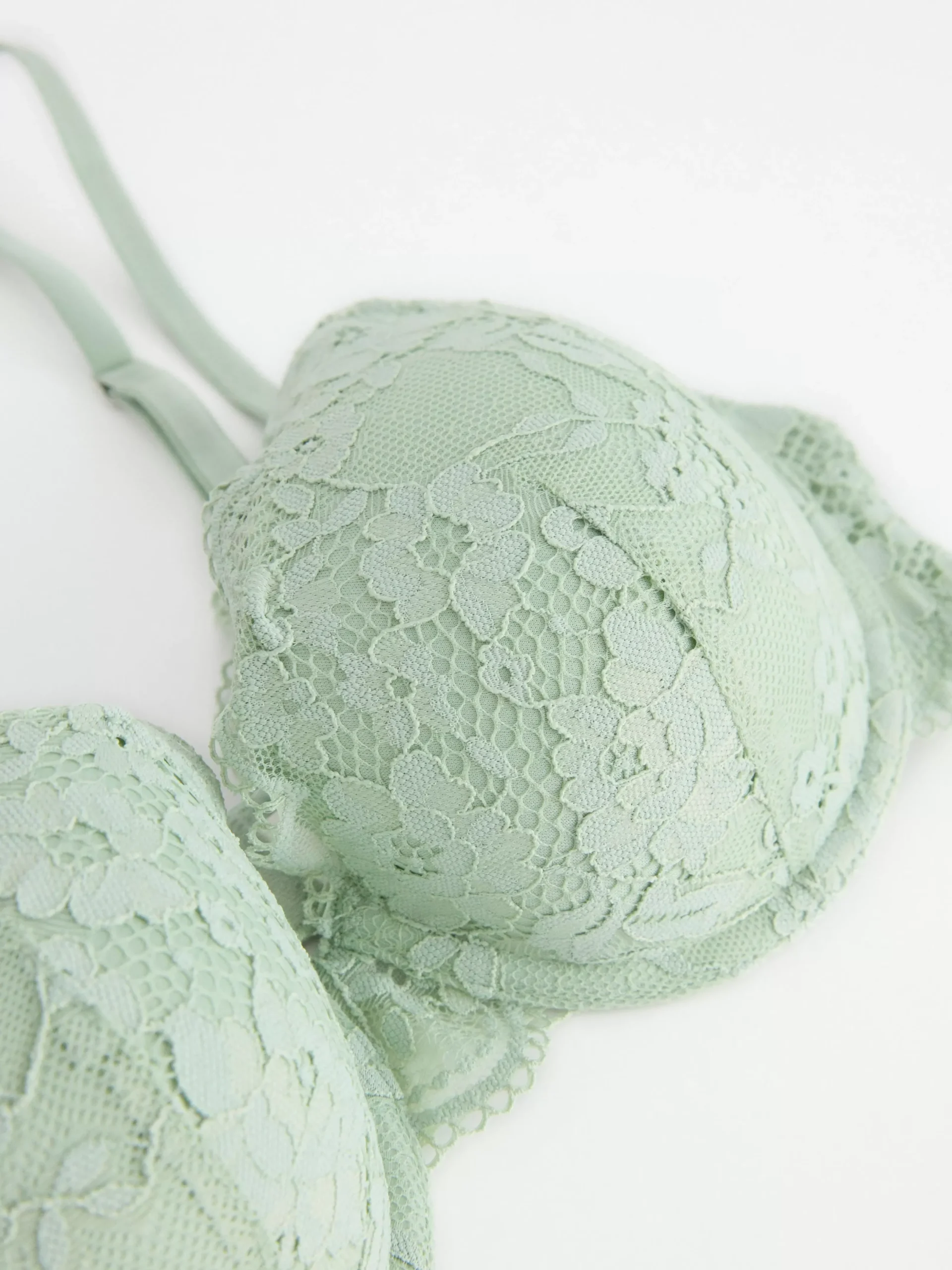 Bh>Lindex Lilja T-Shirt Bh Med Spets Light Dusty Green