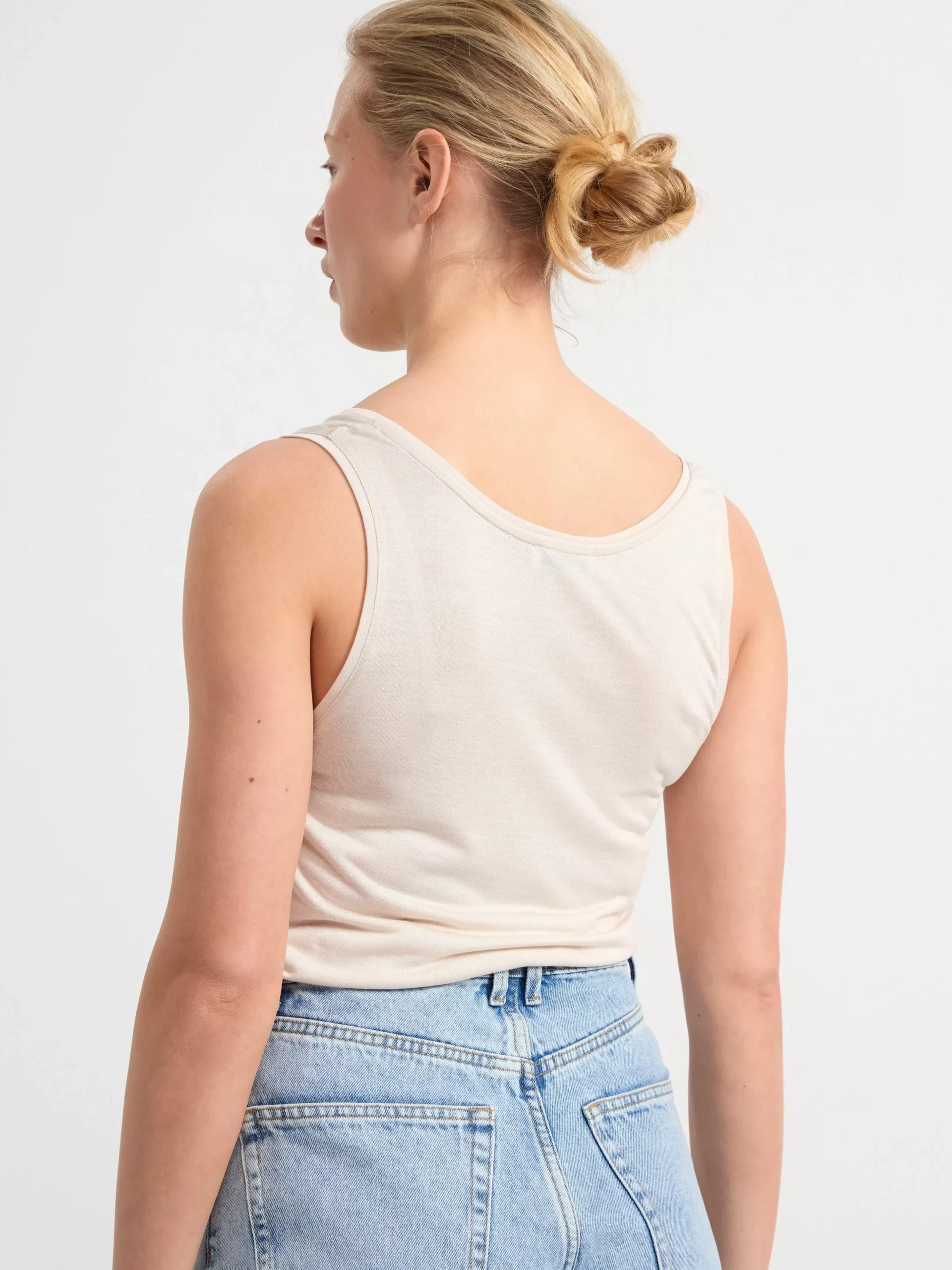 Toppar & T-Shirts>Lindex Linne I Viskos Light Beige