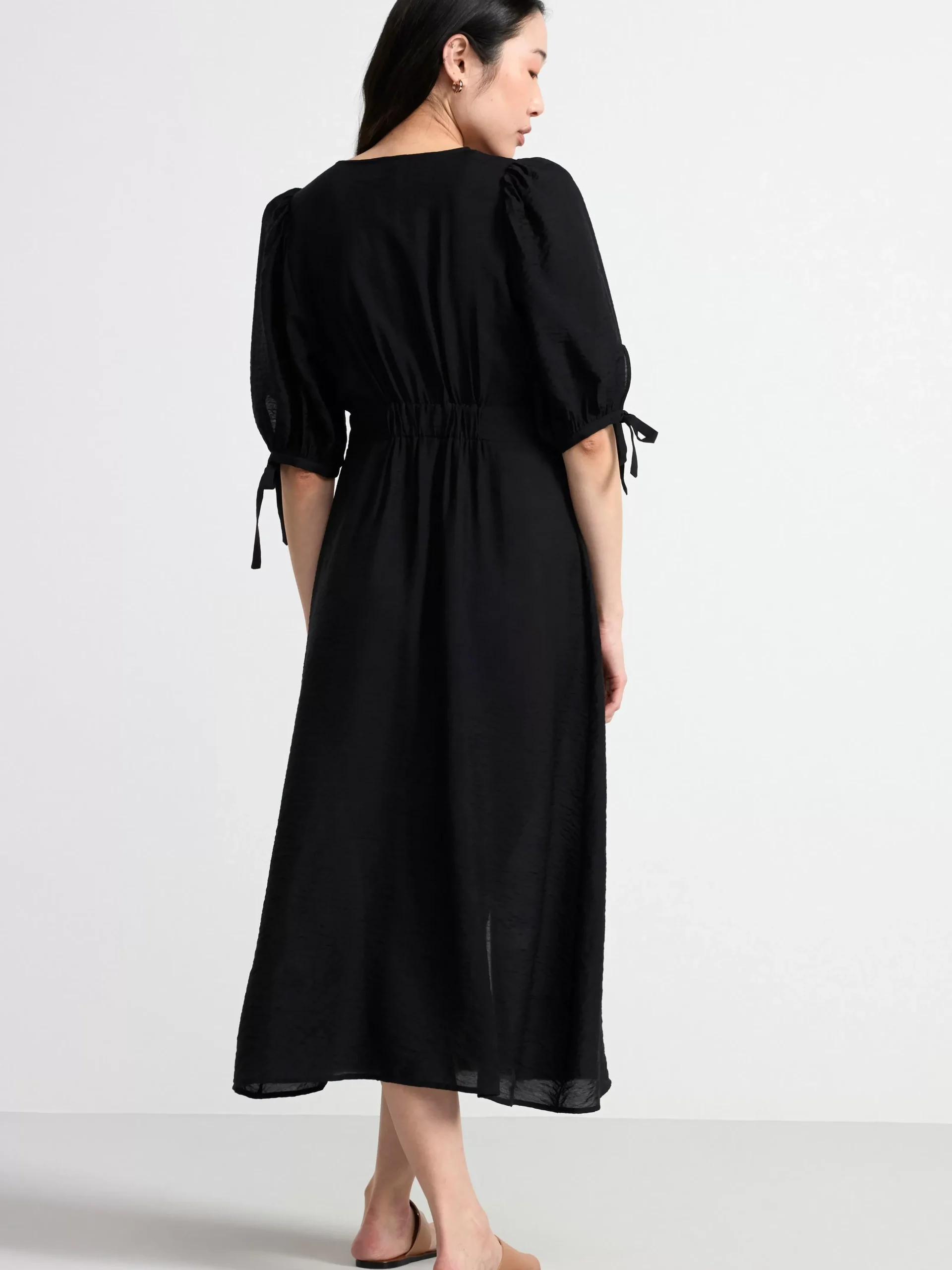 Klänningar>Lindex Midiklanning Med Puffarm Black