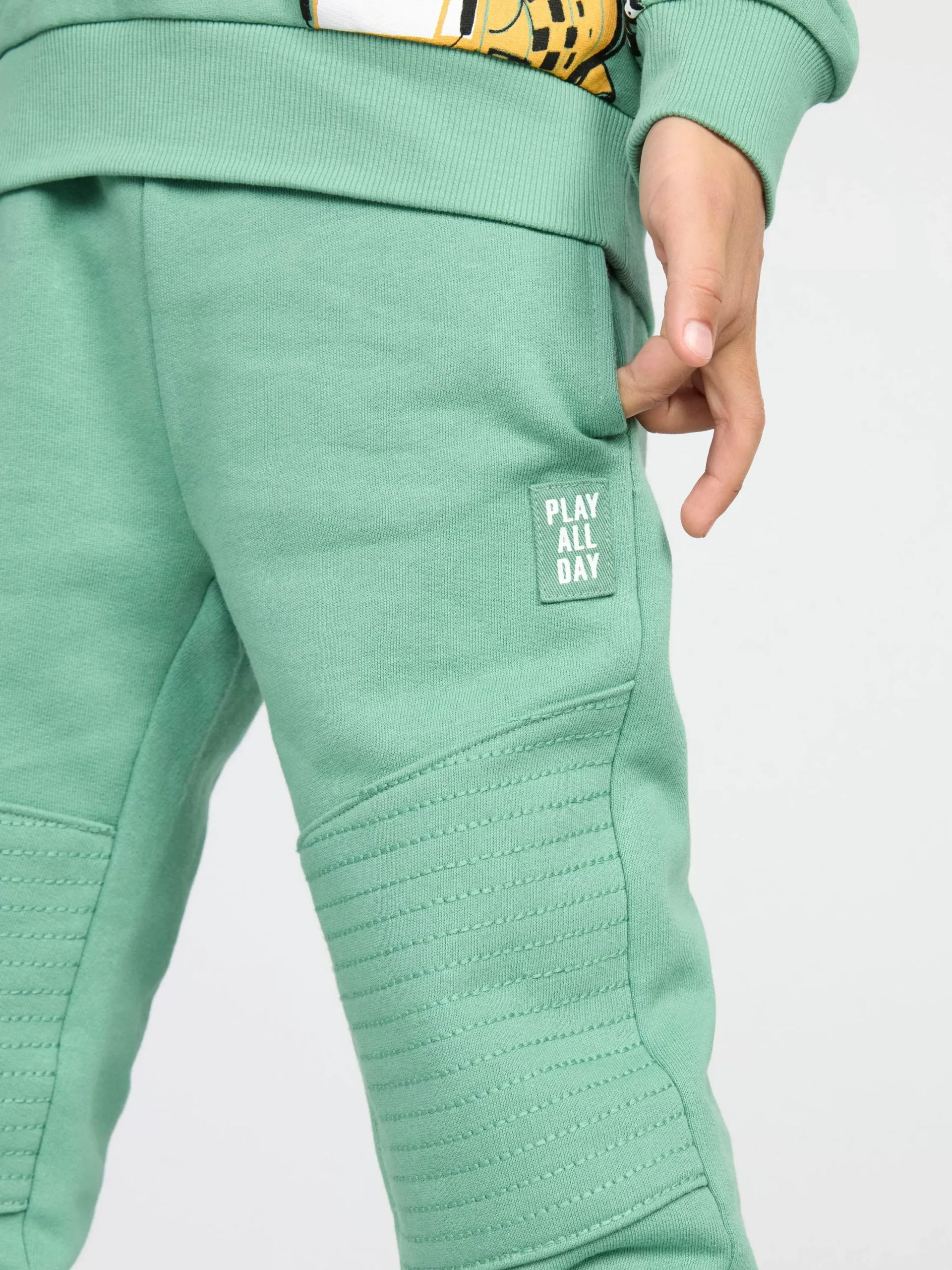 Byxor & Leggings>Lindex Mjukisbyxor Med Forstarkt Kna Dusty Green