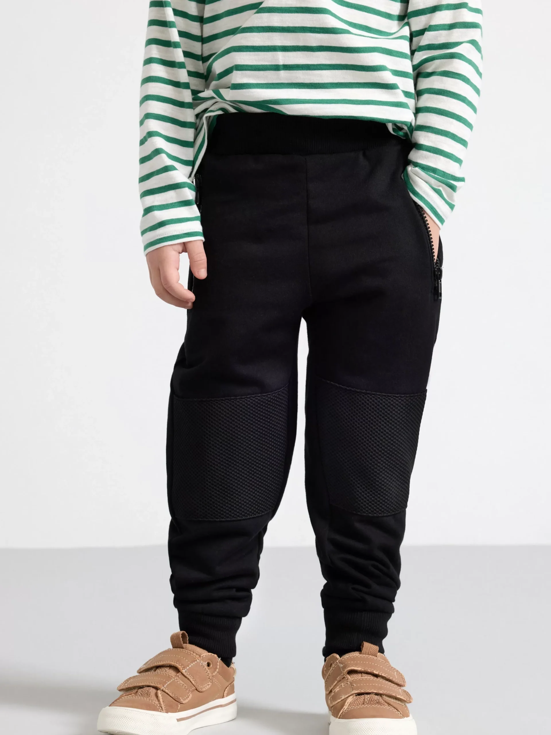 Byxor & Leggings>Lindex Mjukisbyxor Med Forstarkta Knan Black