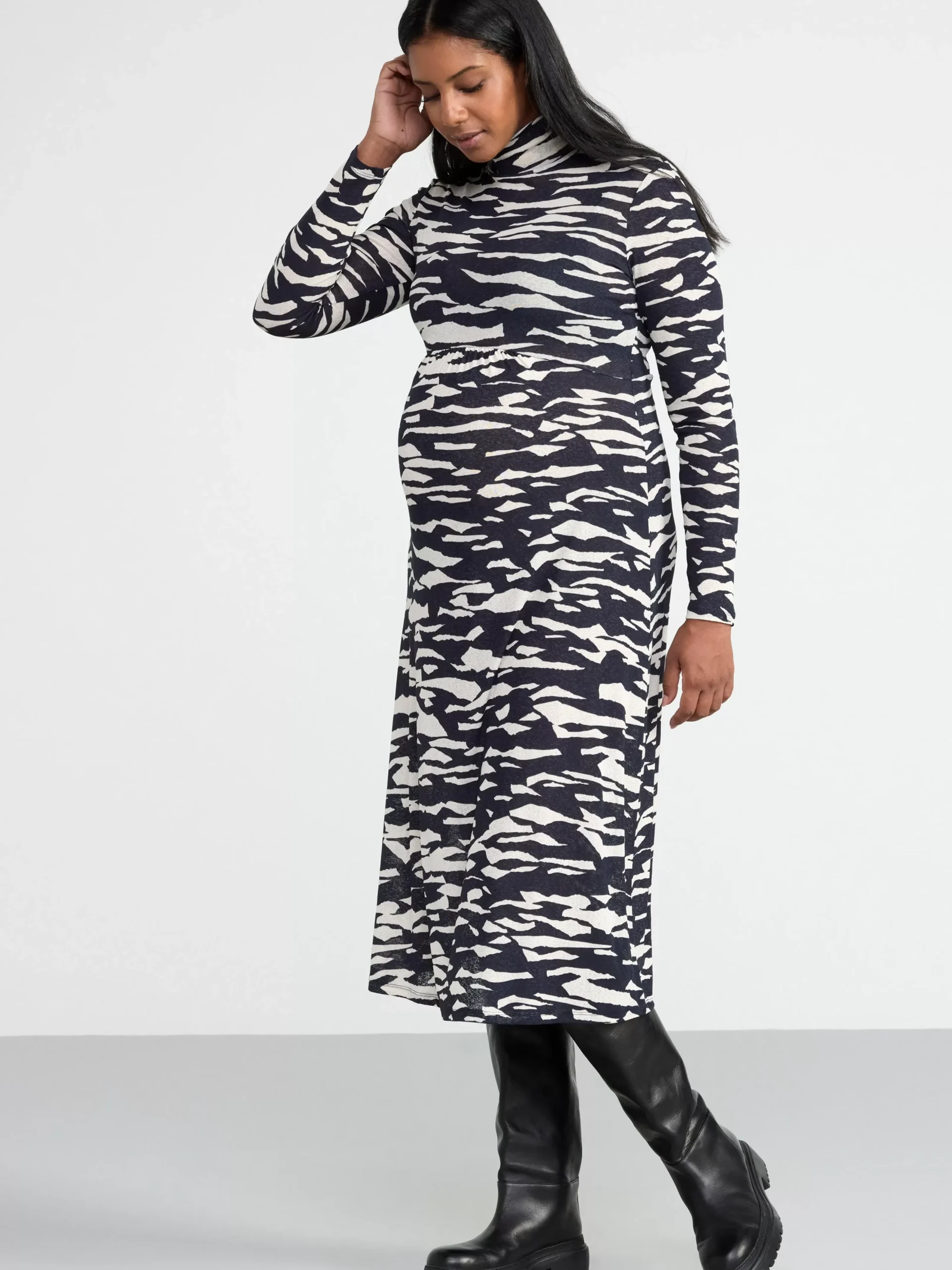Klänningar>Lindex Mom Monstrad Klanning Med Lang Arm Dark Blue