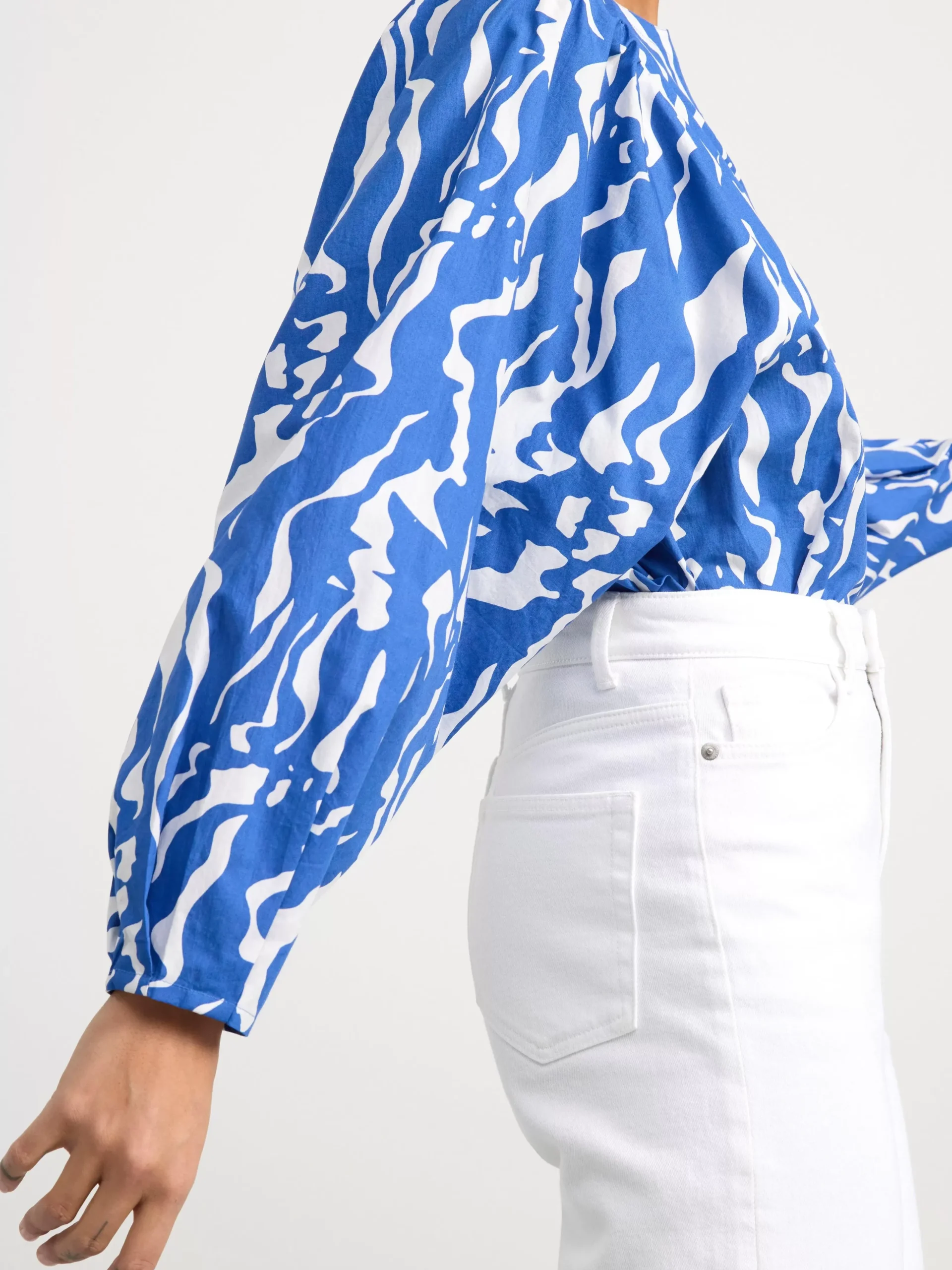 Blusar & Skjortor>Lindex Monstrad Blus Med Puffarm Blue