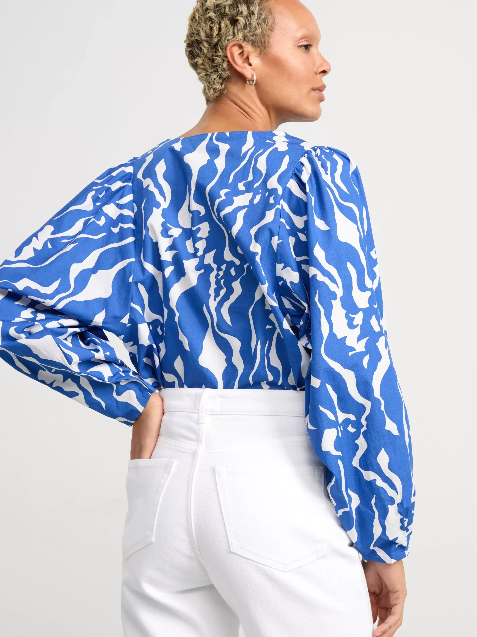 Blusar & Skjortor>Lindex Monstrad Blus Med Puffarm Blue