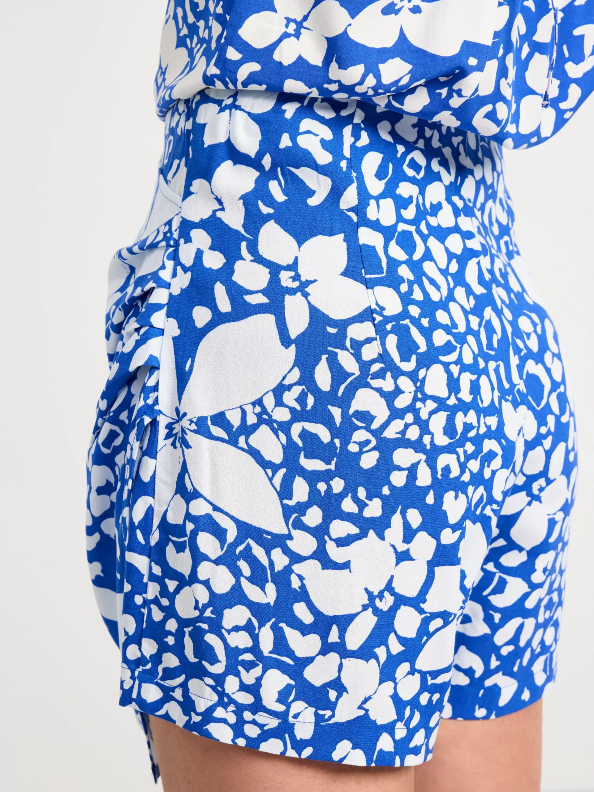 Shorts & Cykelbyxor>Lindex Monstrad Byxkjol Blue