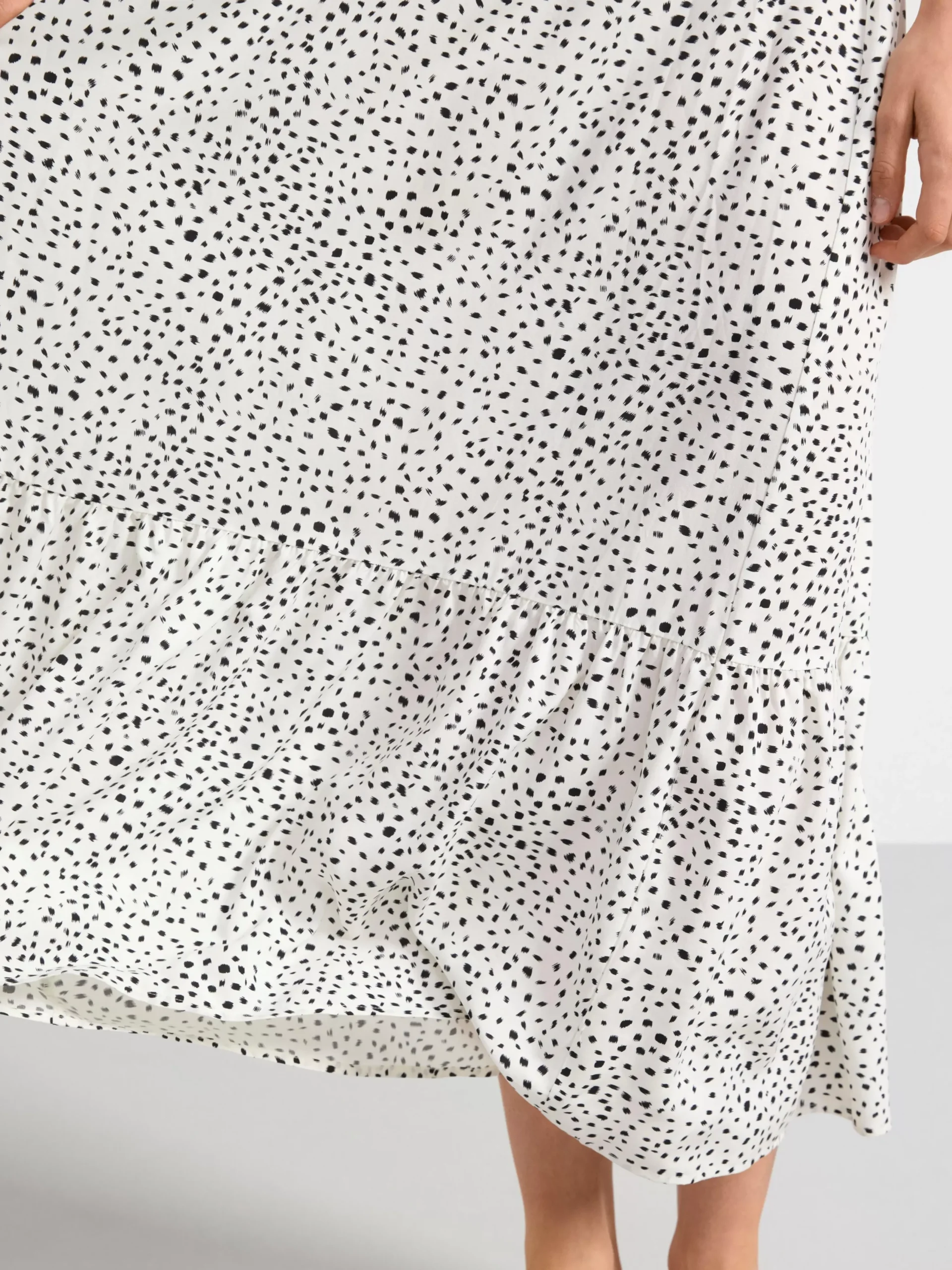 Klänningar>Lindex Monstrad Klanning Med Puffarm Light White