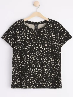Toppar & T-Shirts><noscript><img width=