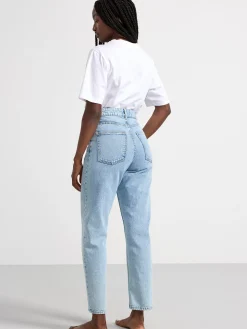 Jeans><noscript><img width=