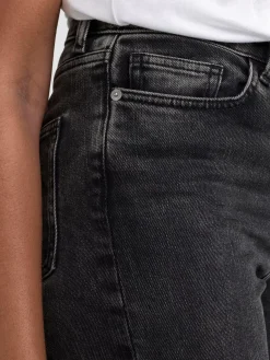 Jeans><noscript><img width=