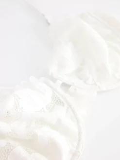 Bh><noscript><img width=