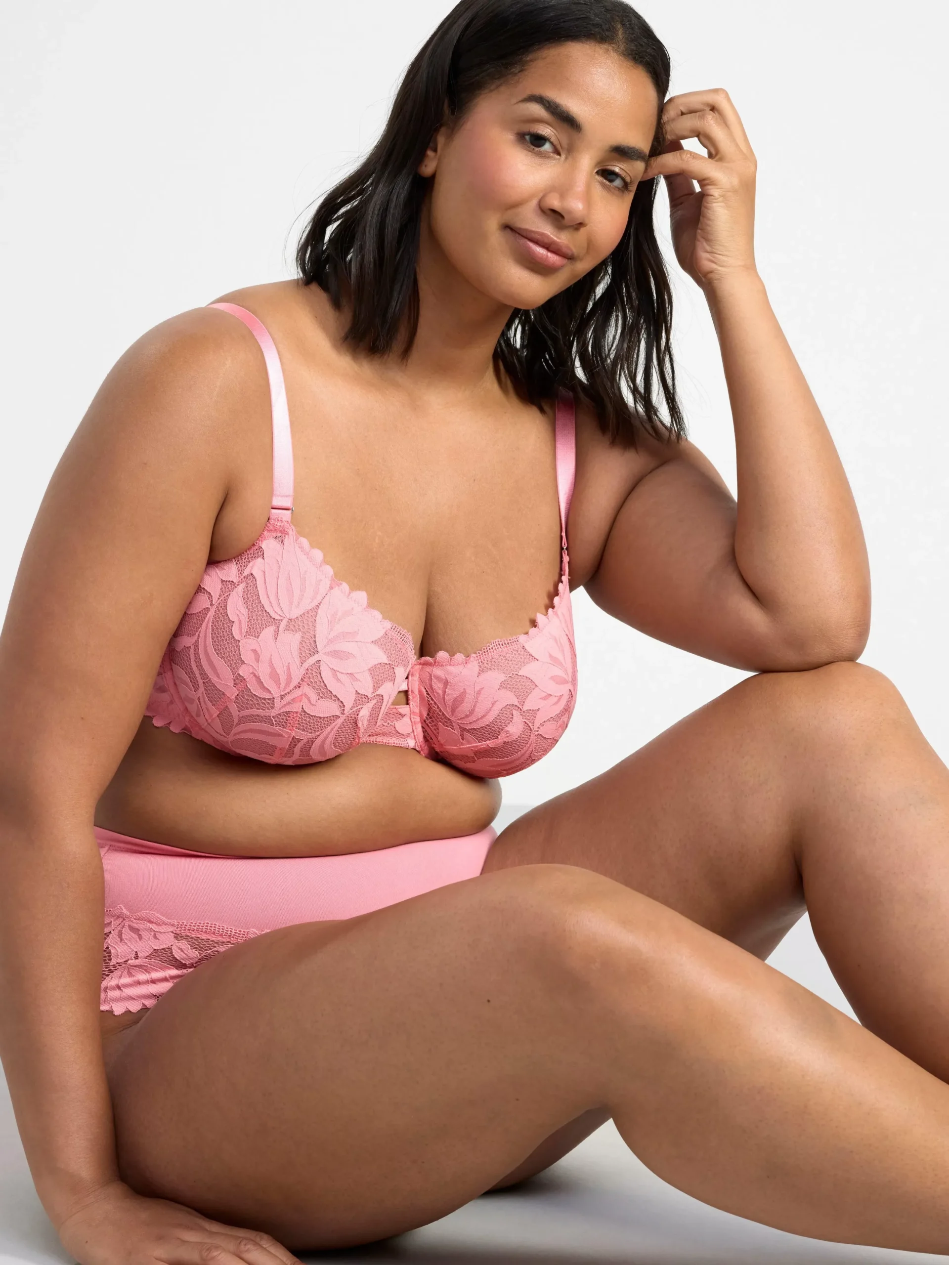 Bh>Lindex Ovadderad Bh Med Nat Och Spets Pink