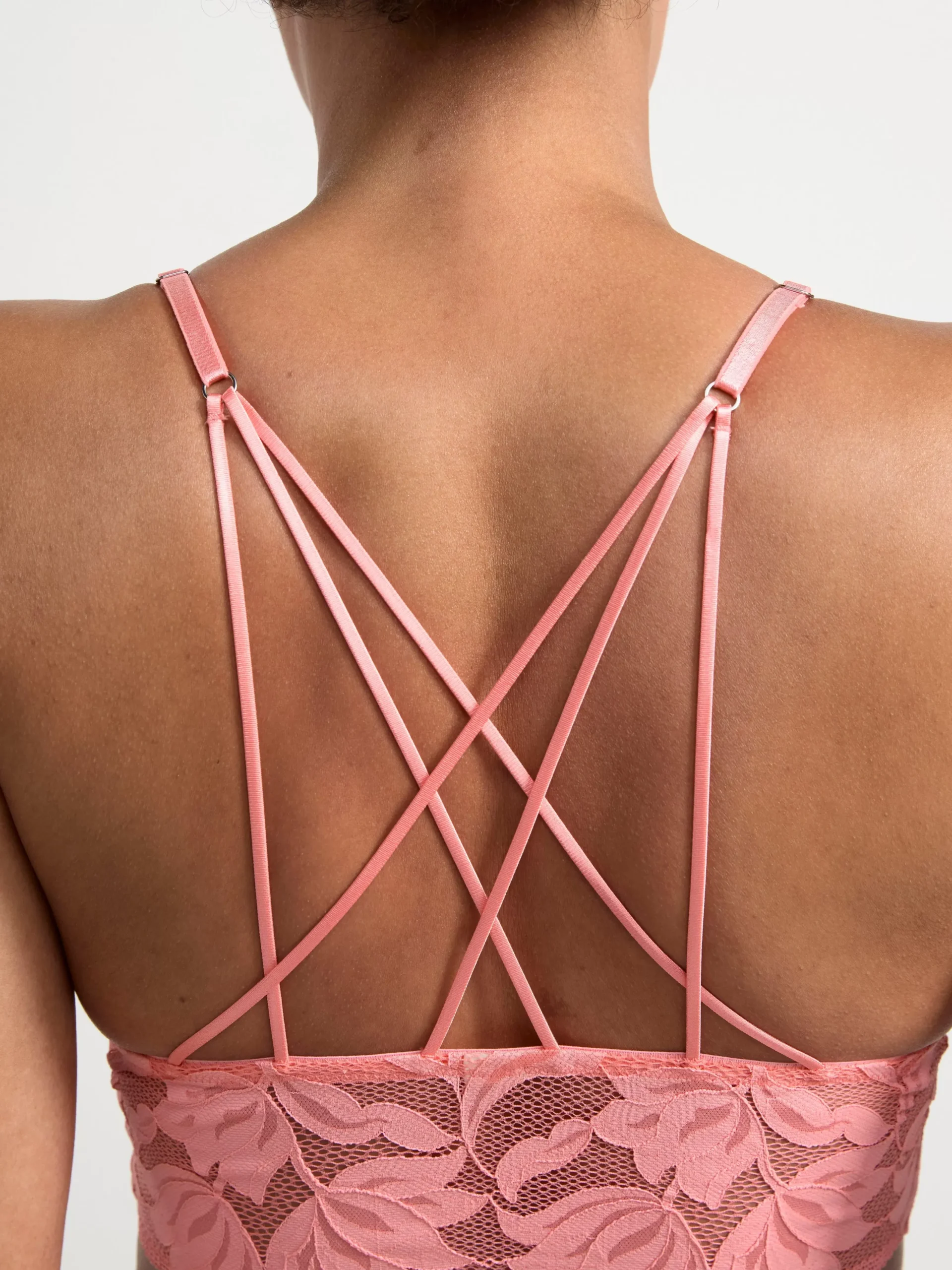 Bh>Lindex Ovadderad Bralette Med Spets Pink