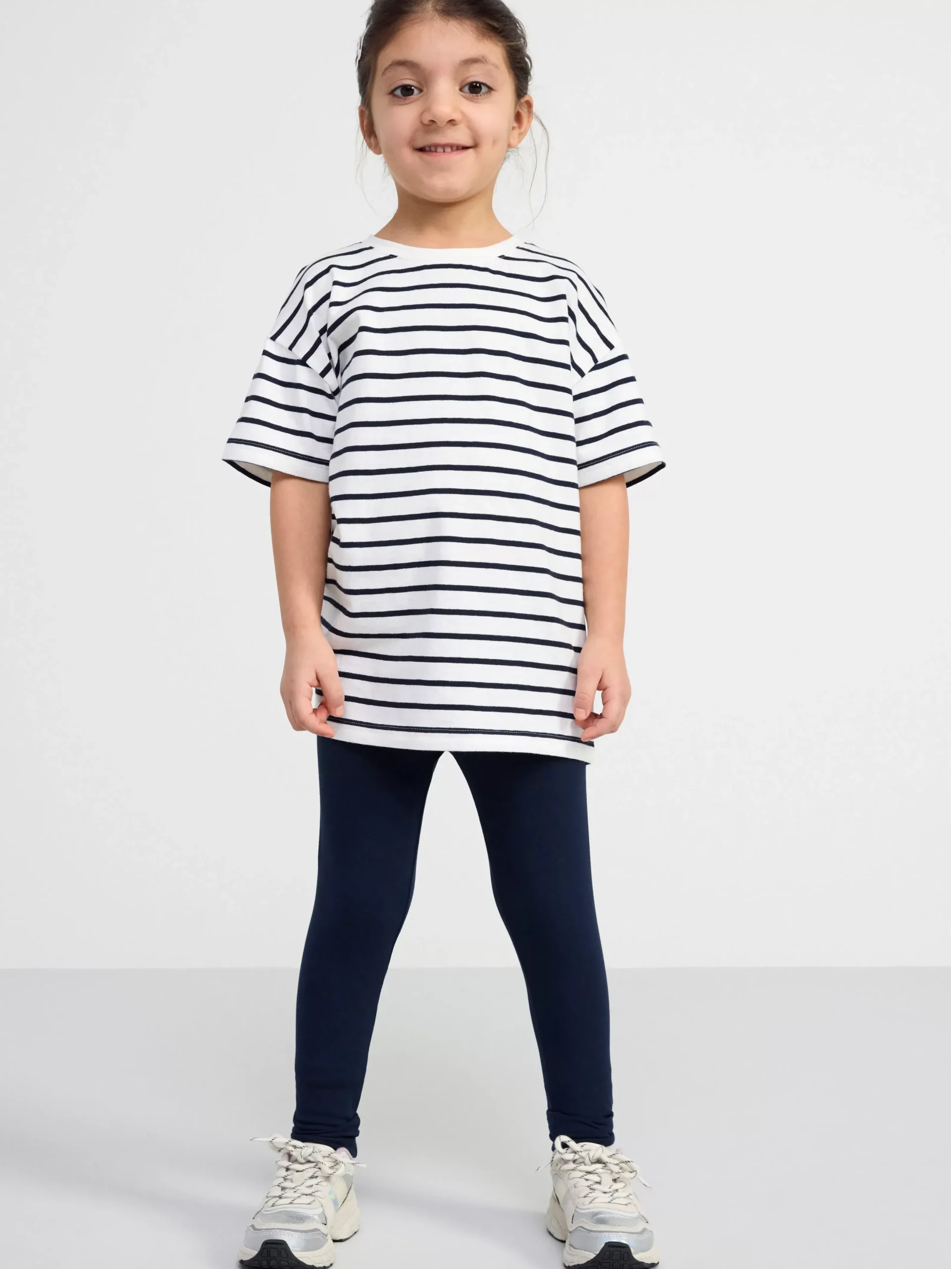 Toppar & T-Shirts>Lindex Randig T-Shirt I Oversizemodell Dark Navy