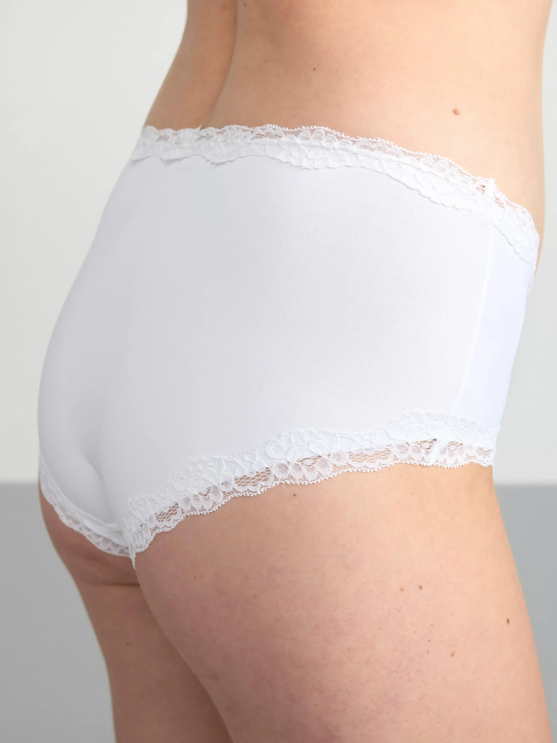 Trosor>Lindex Regular Waist Trosa Med Spetskant White