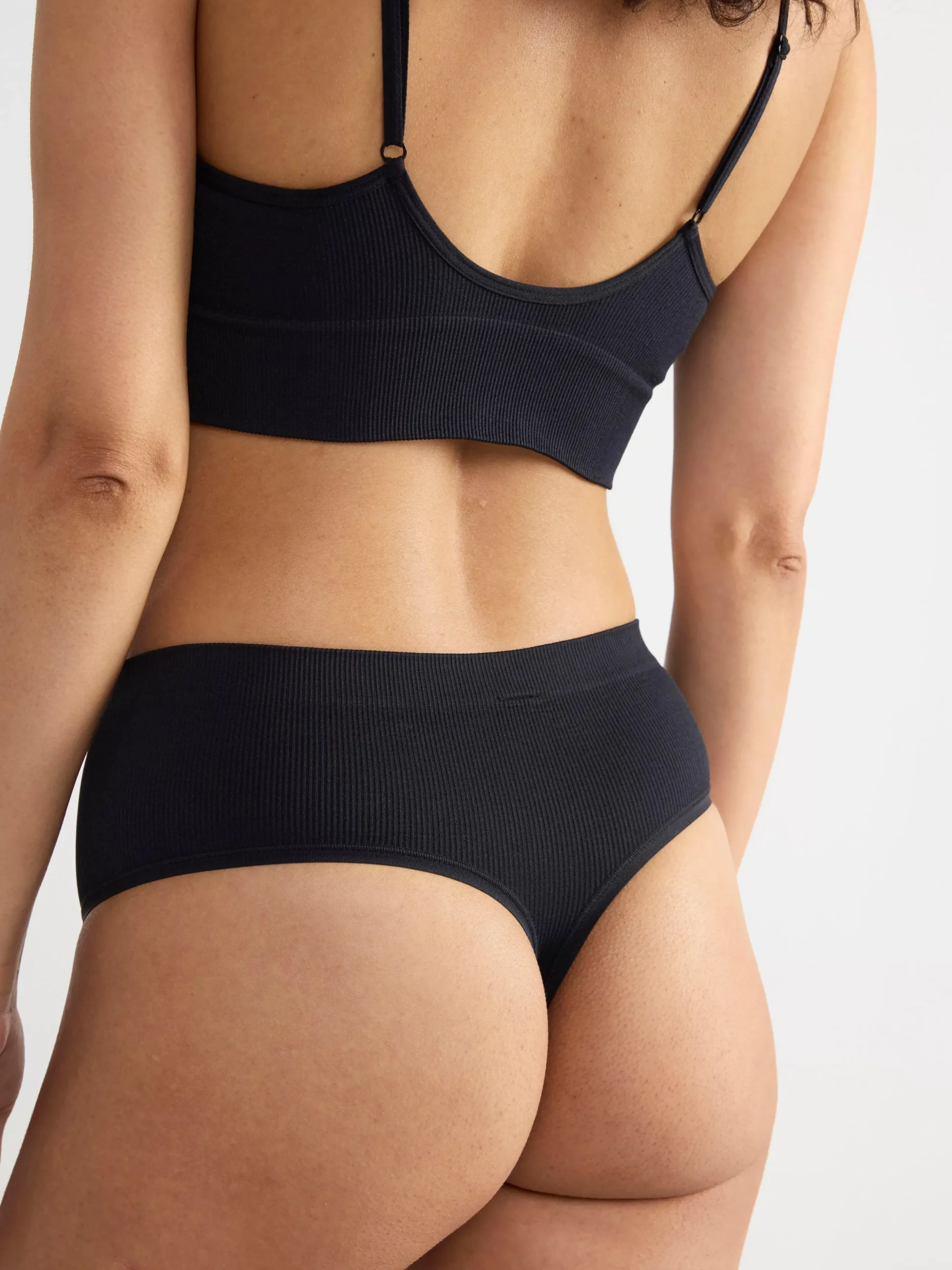Trosor>Lindex Ribbad Stringtrosa High Waist Black