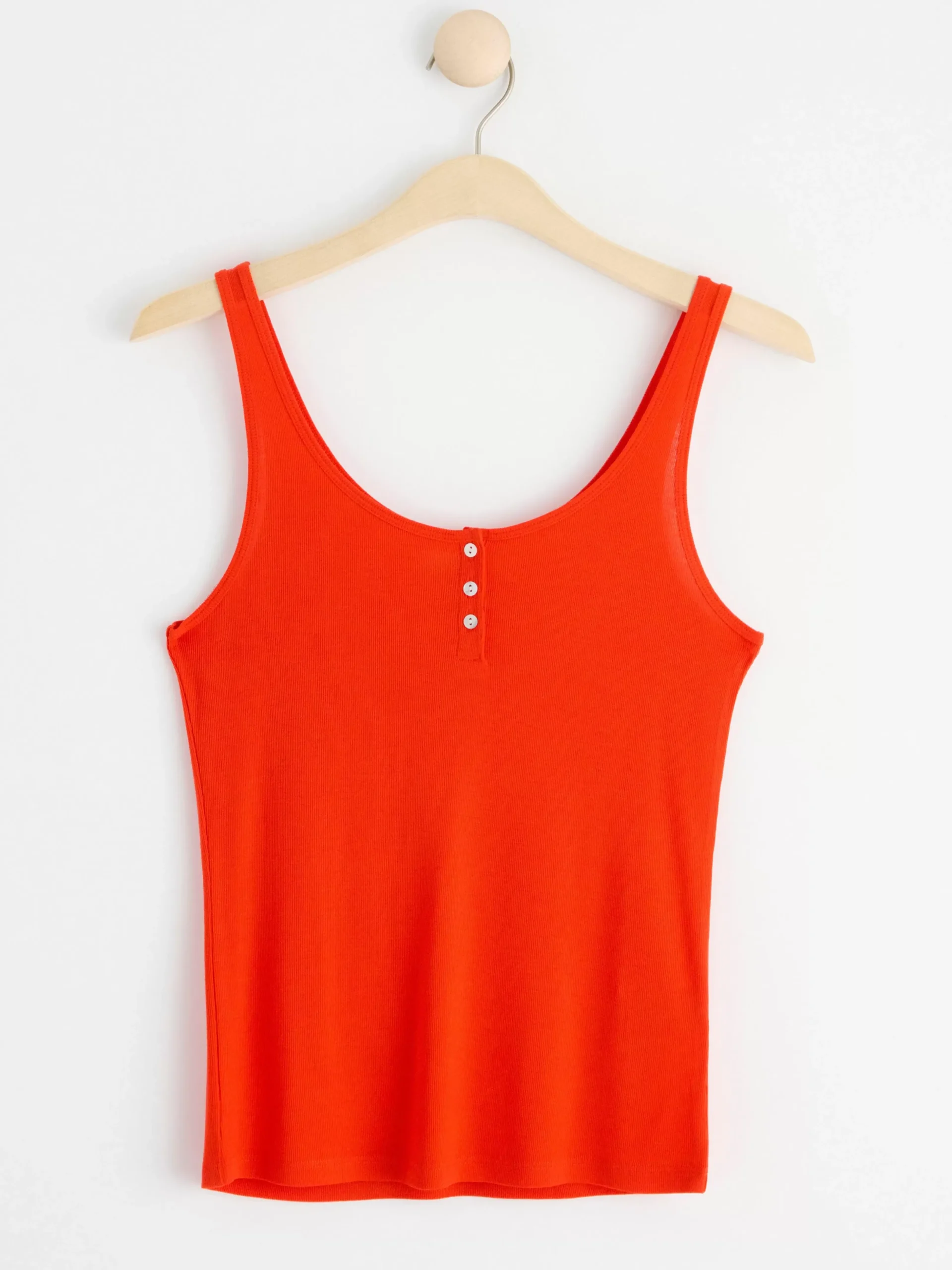 Toppar & T-Shirts>Lindex Ribbat Linne Med Knappsla Red