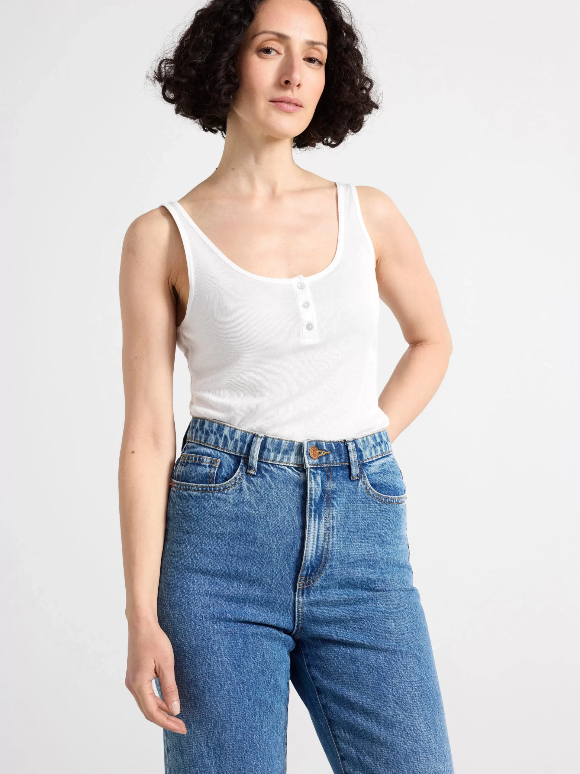 Toppar & T-Shirts>Lindex Ribbat Linne Med Knappsla Off White