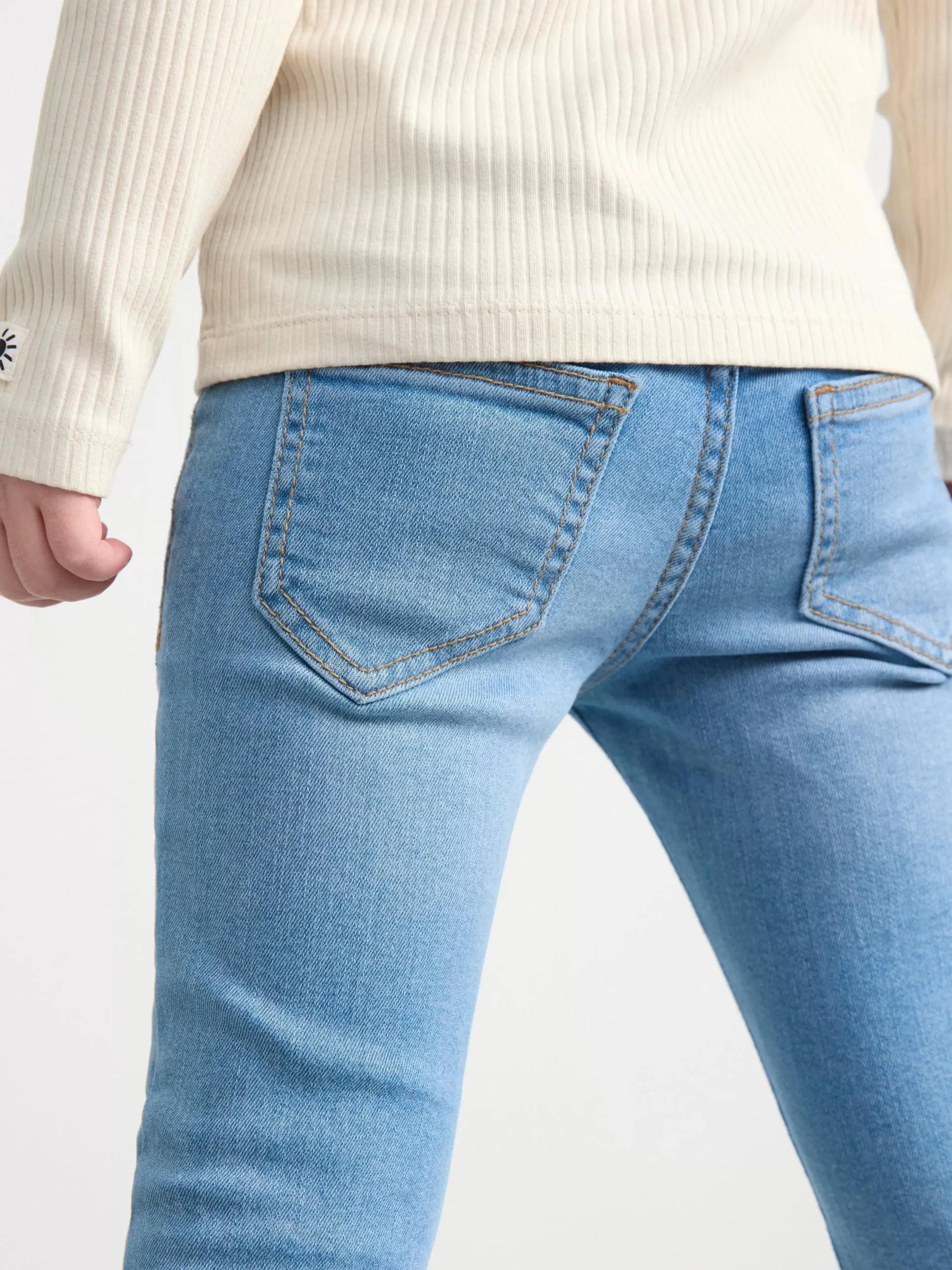 Jeans>Lindex Sara Slim Pull-Up-Jeans Med Normalhog Midja Denim