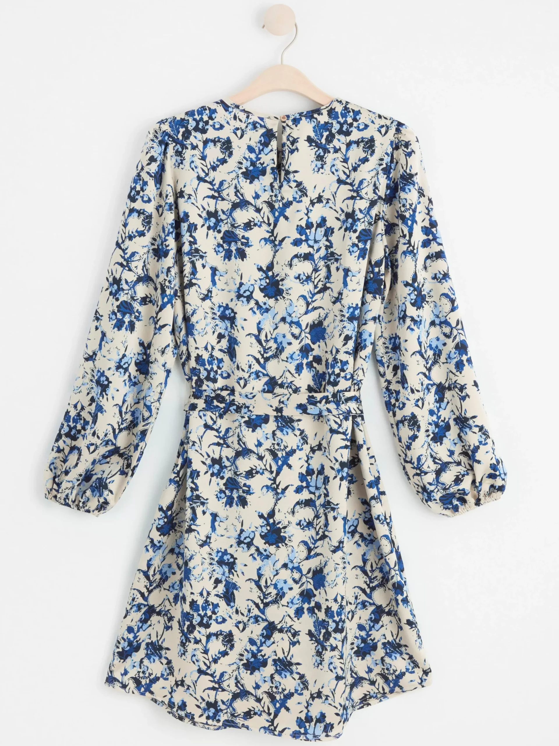 Klänningar>Lindex Satinklanning Med Knytskarp Blue