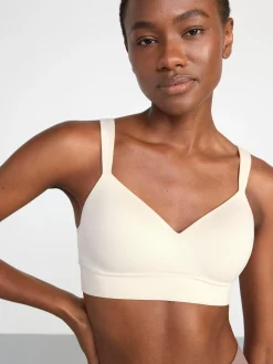 Träningskläder>Lindex Seamless Sport Bh Light Support Light Dusty Beige