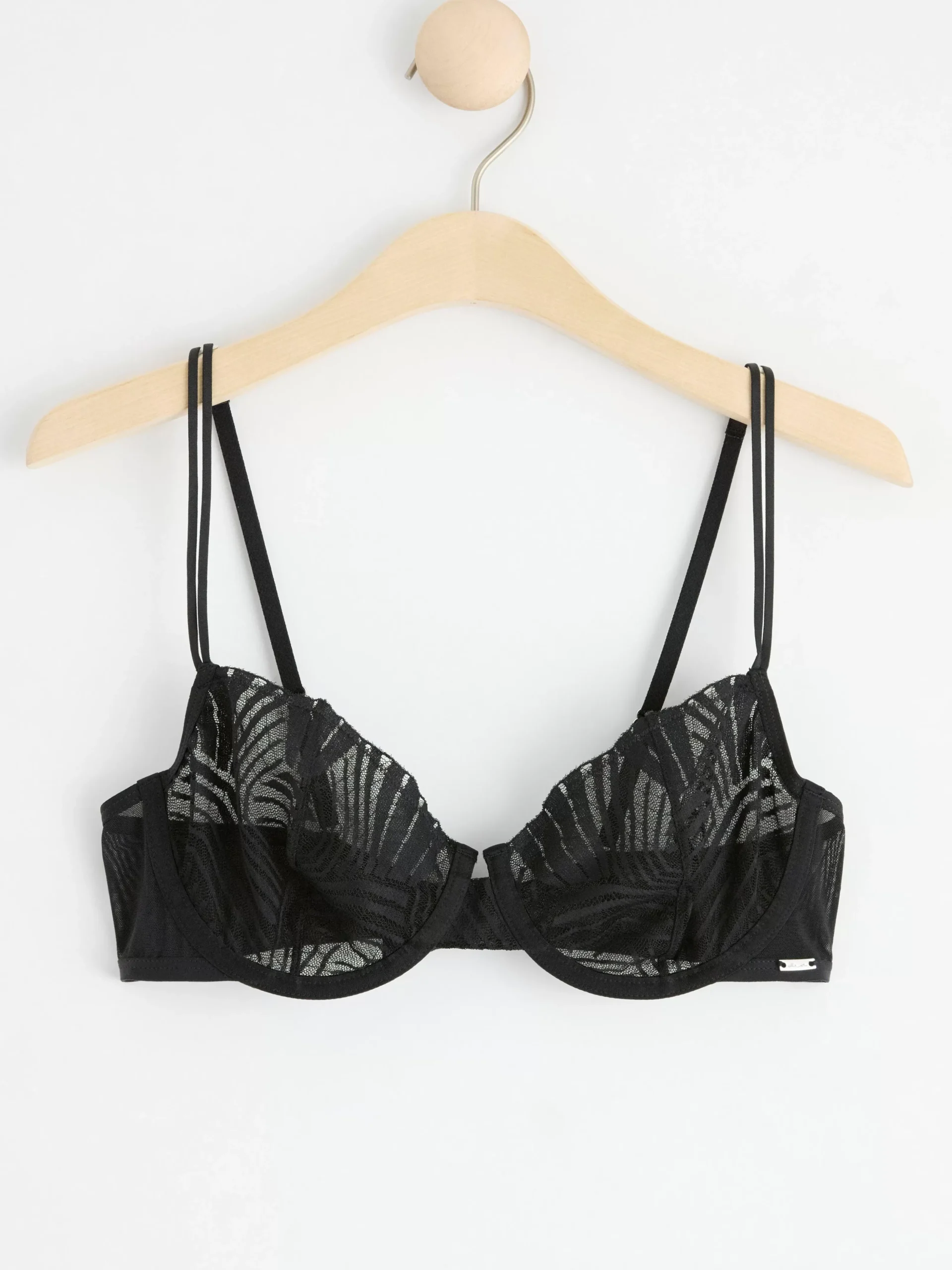 Bh>Lindex Senna Ovadderad Bh Med Spets Black