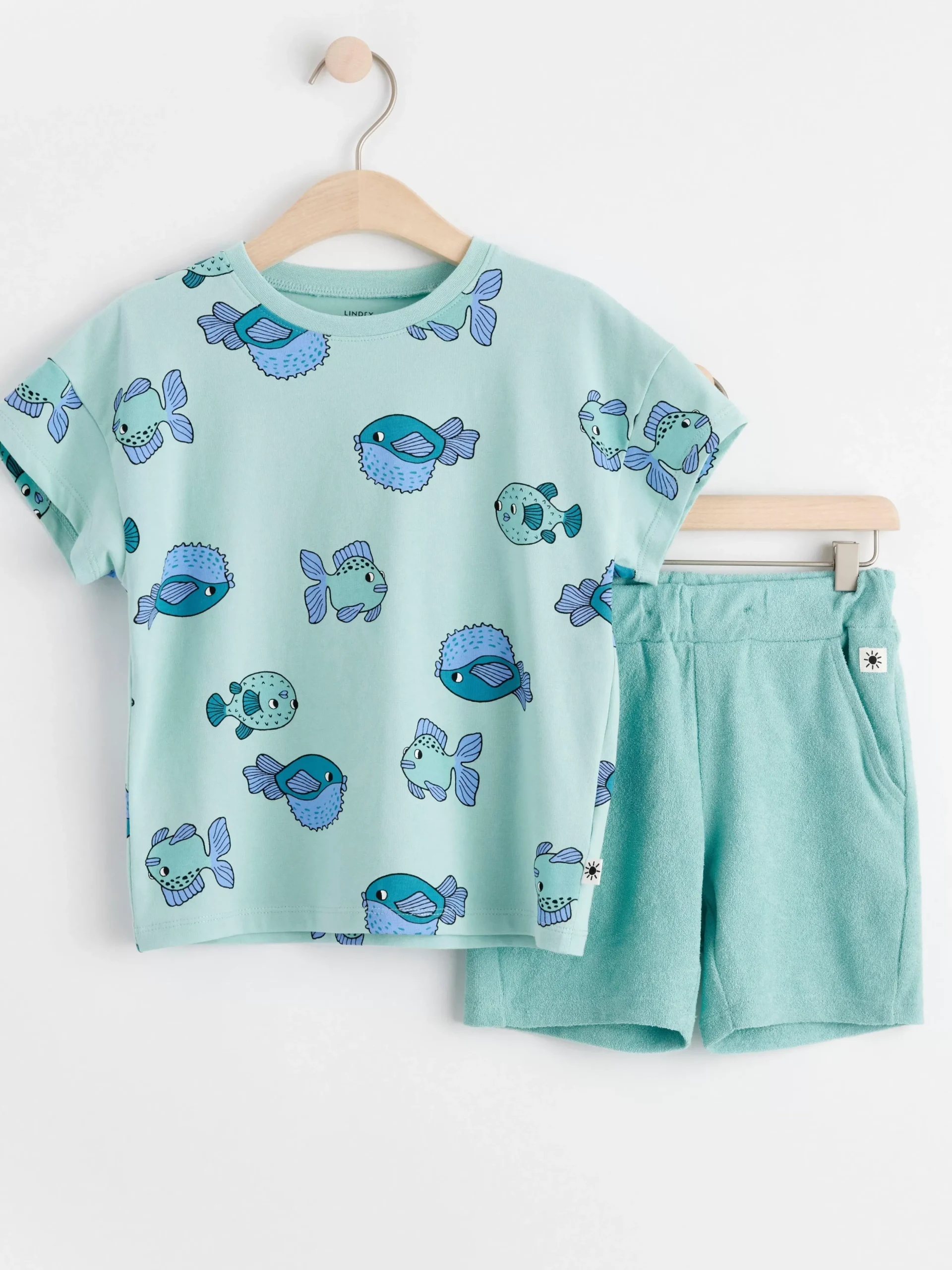 Toppar & T-Shirts>Lindex Set Med Topp Och Frotteshorts Light Dusty Turquoise