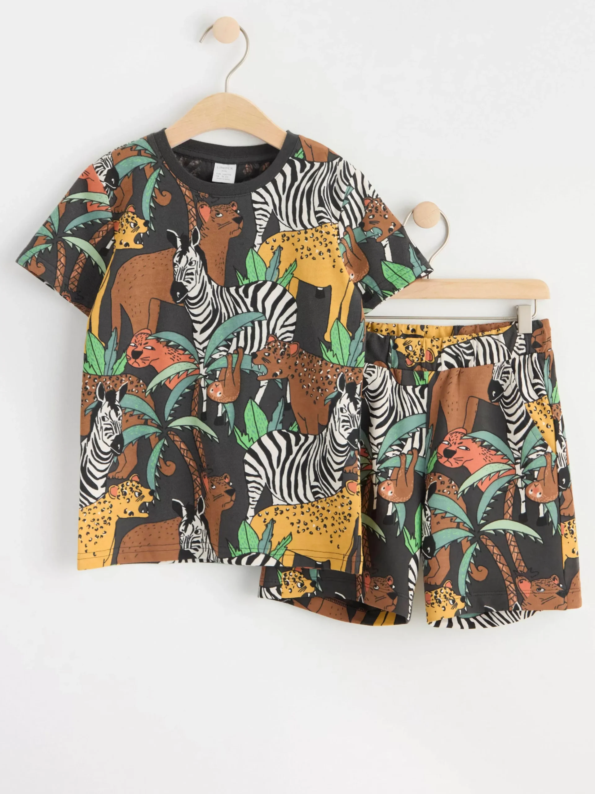Toppar & T-Shirts>Lindex Set Med T-Shirt Och Shorts Offblack