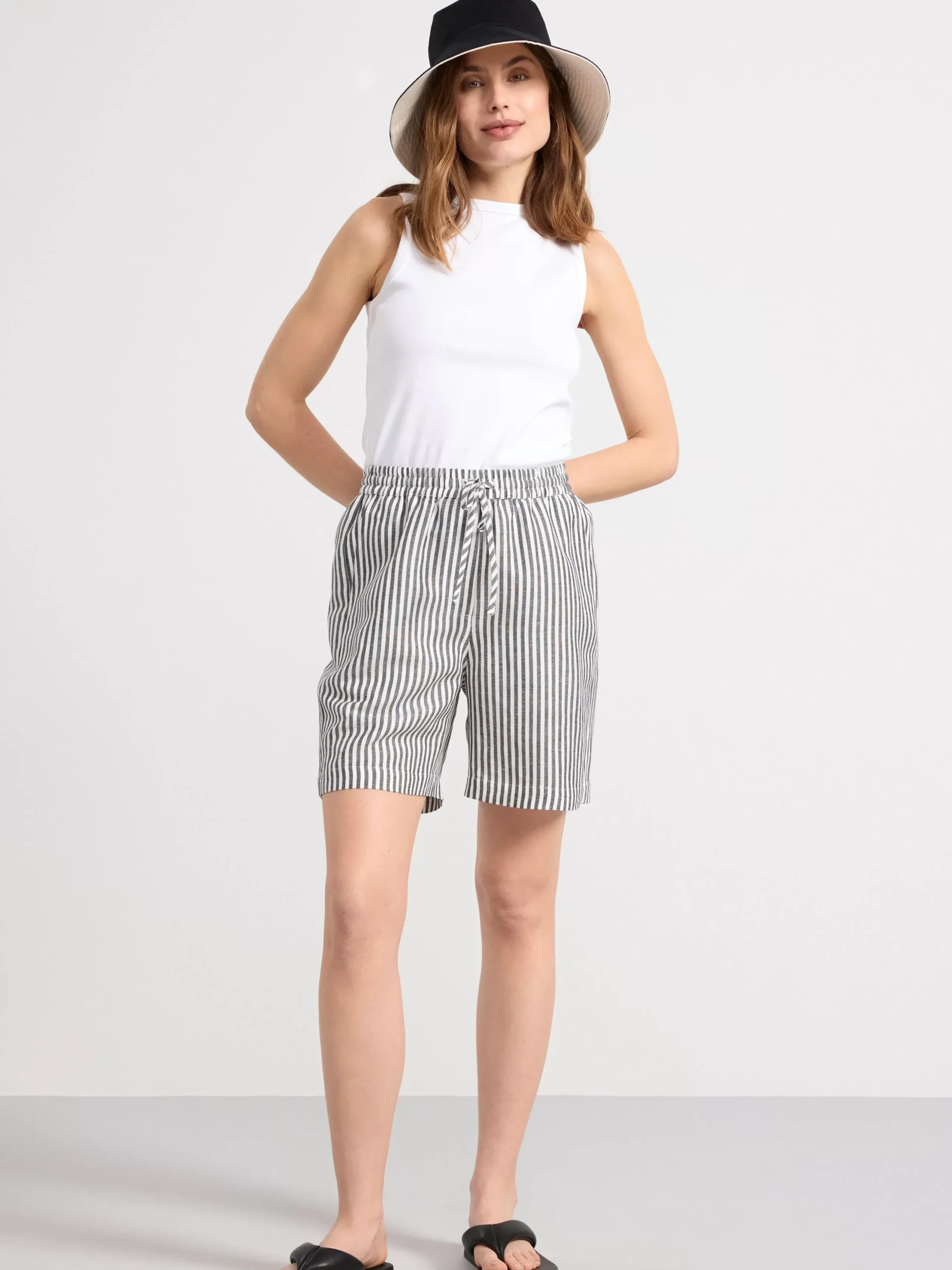 Shorts & Cykelbyxor>Lindex Shorts I Linneblandning Off White