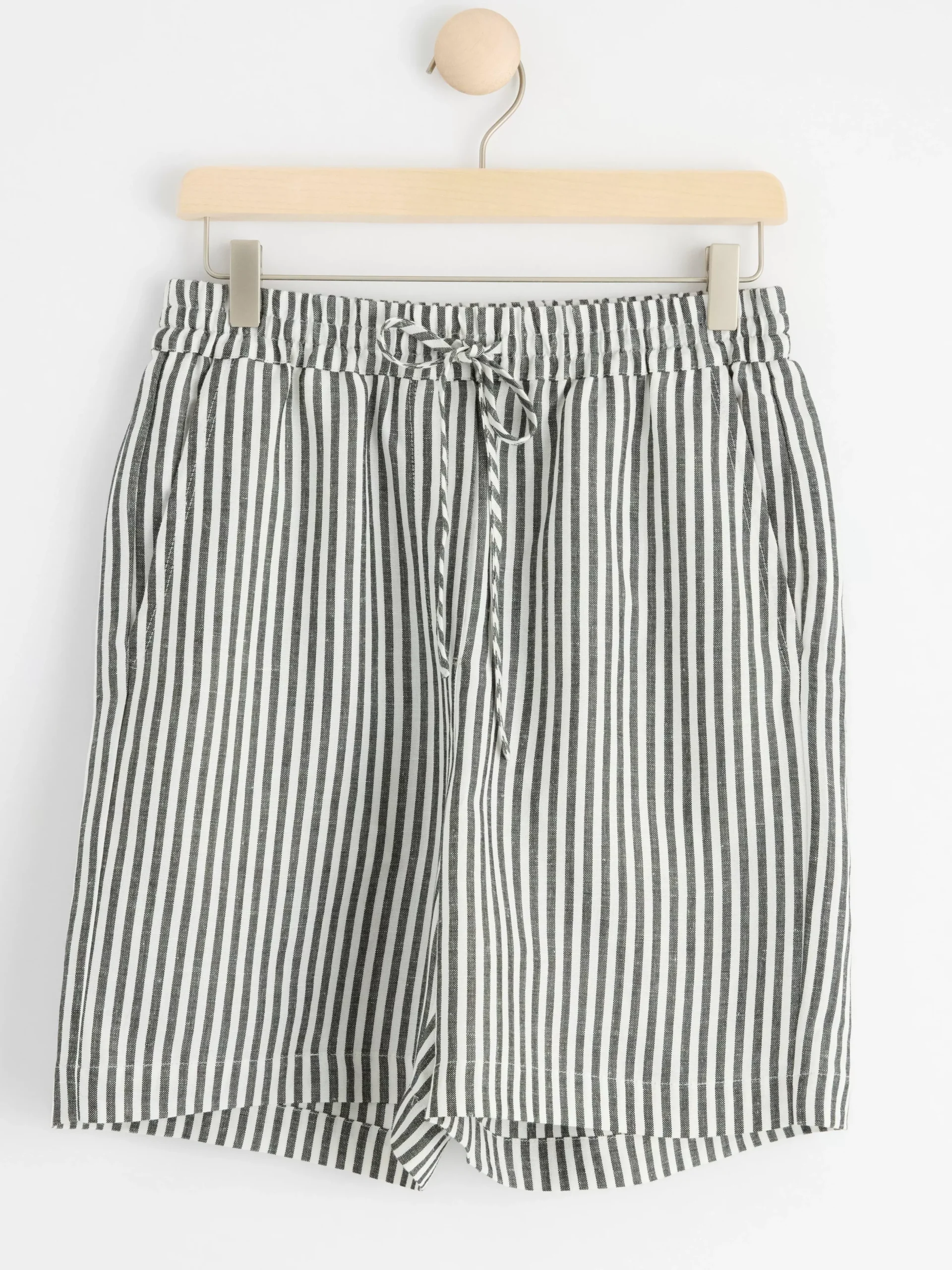 Shorts & Cykelbyxor>Lindex Shorts I Linneblandning Off White