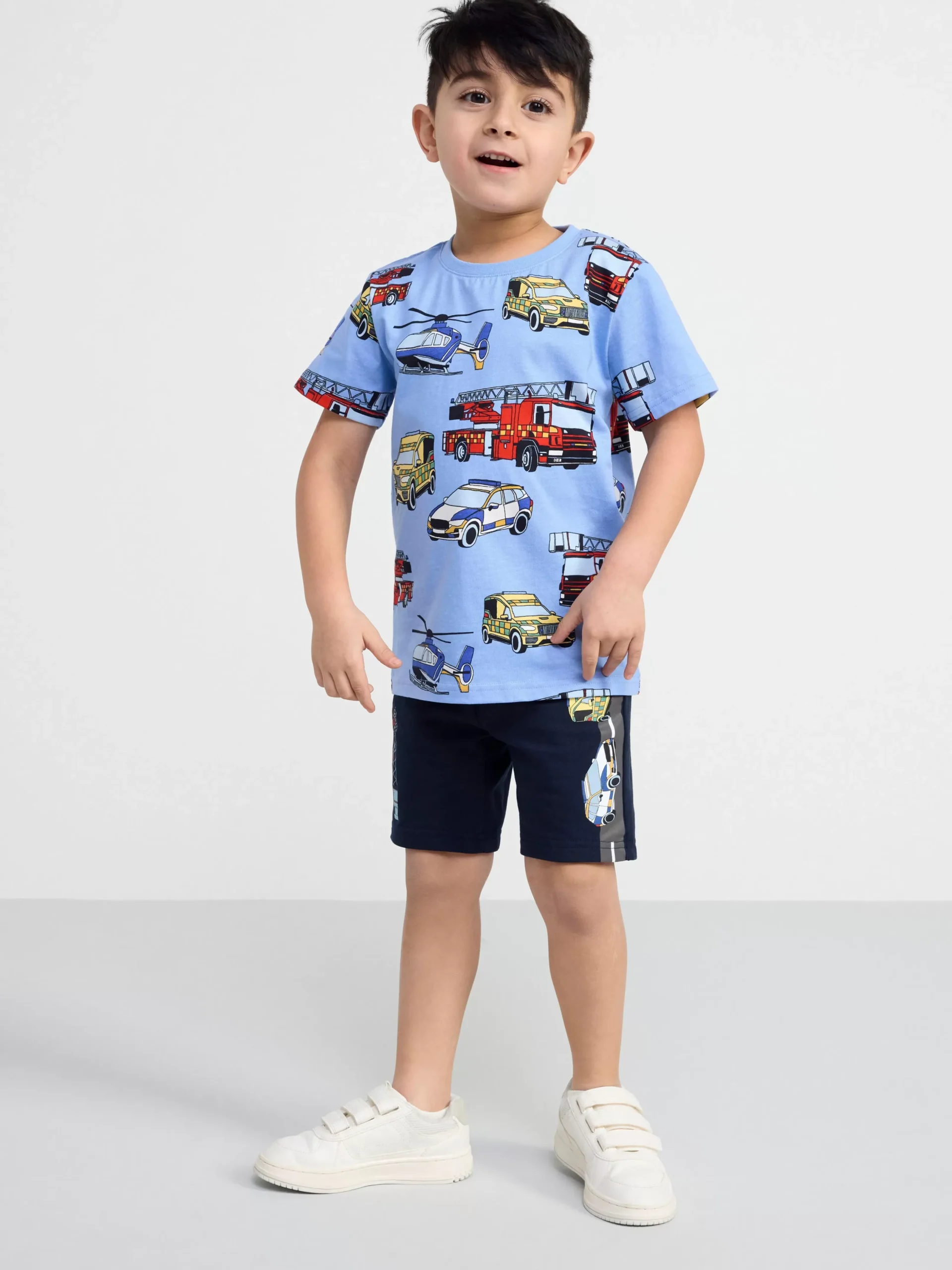Byxor & Leggings>Lindex Shorts Med Bilar Dark Navy